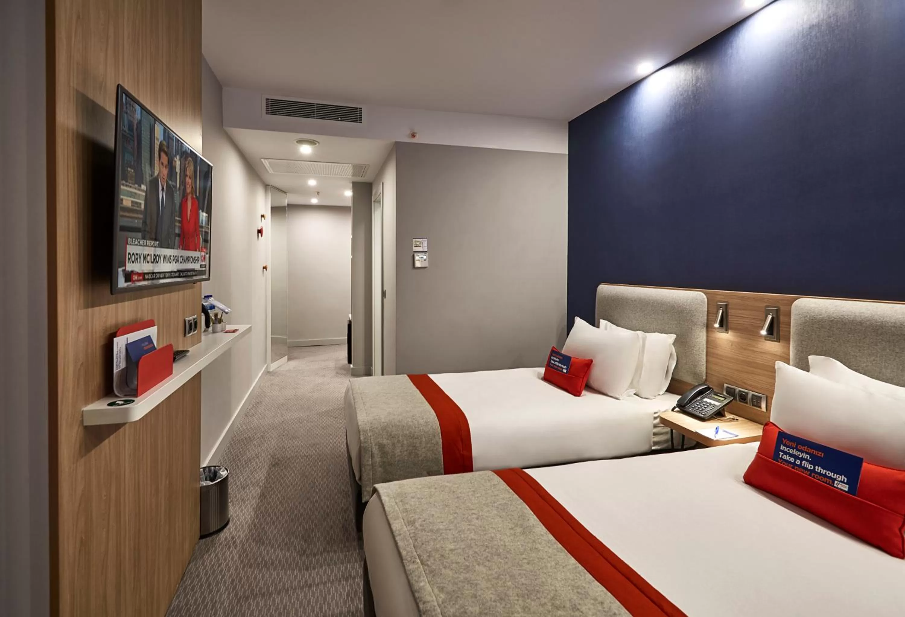 Photo of the whole room, Bed in Holiday Inn Express - Istanbul - Atakoy Metro by IHG