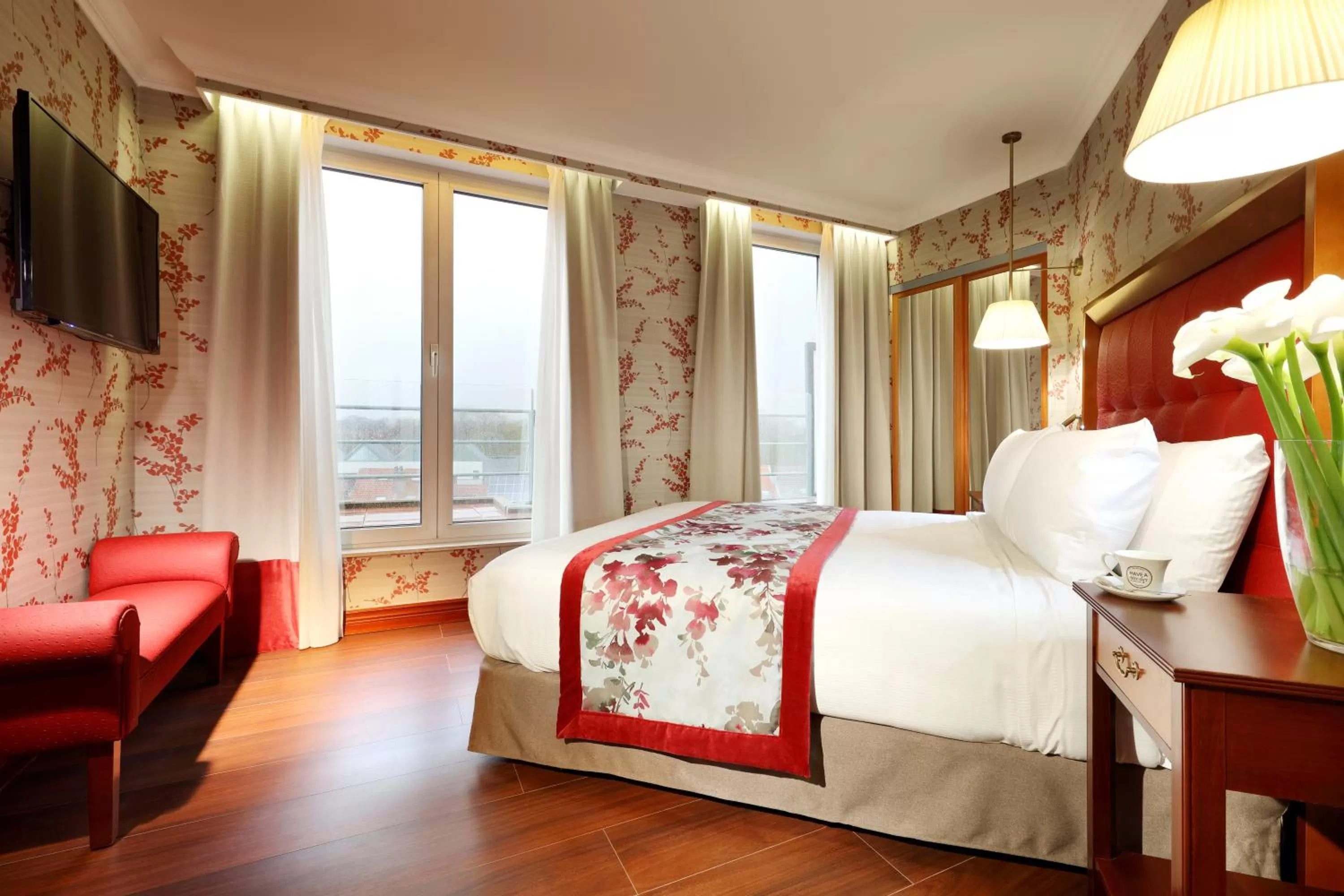 Bed in Eurostars Montgomery