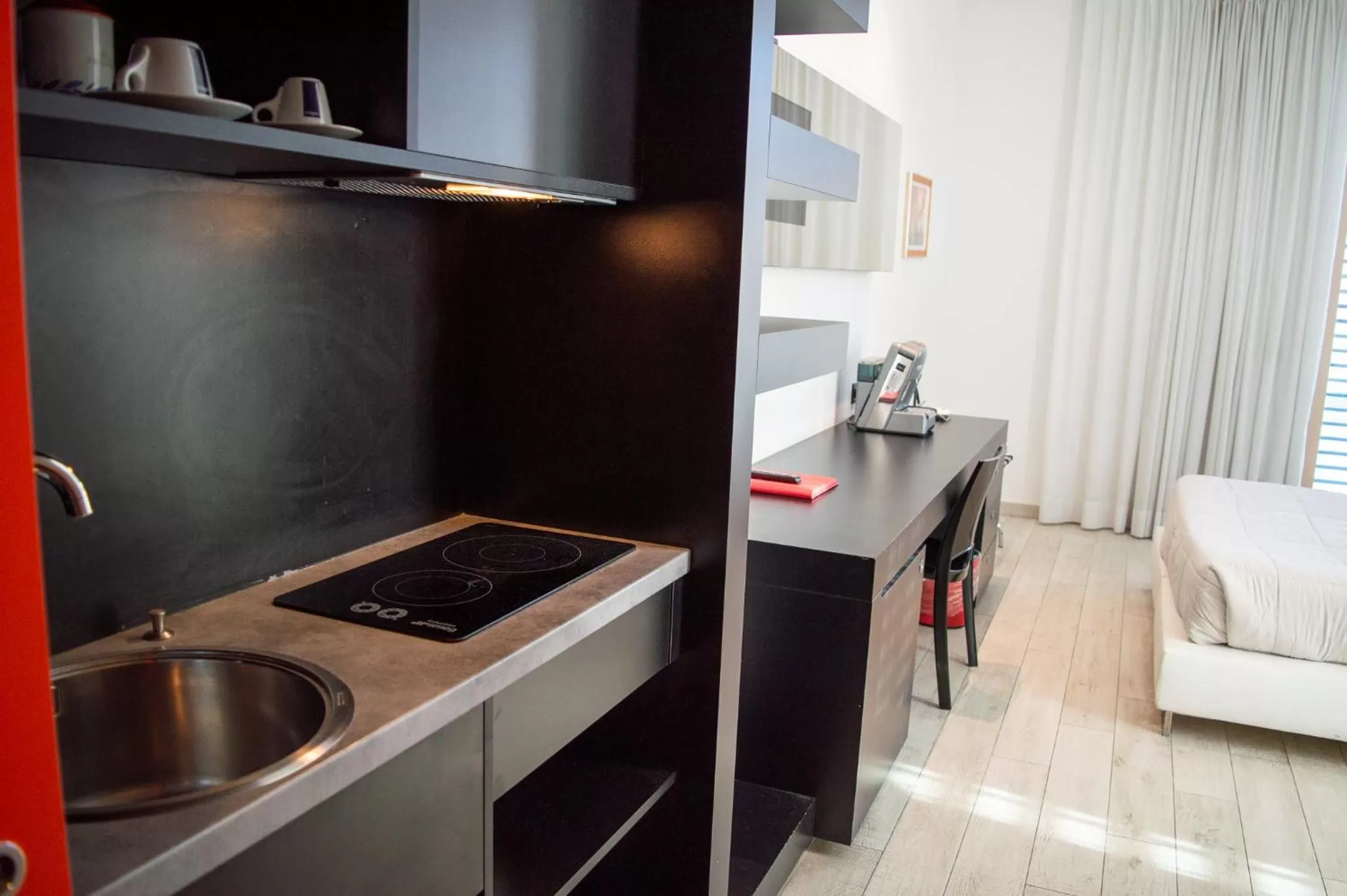 Kitchen or kitchenette in Blue Shades Hotel