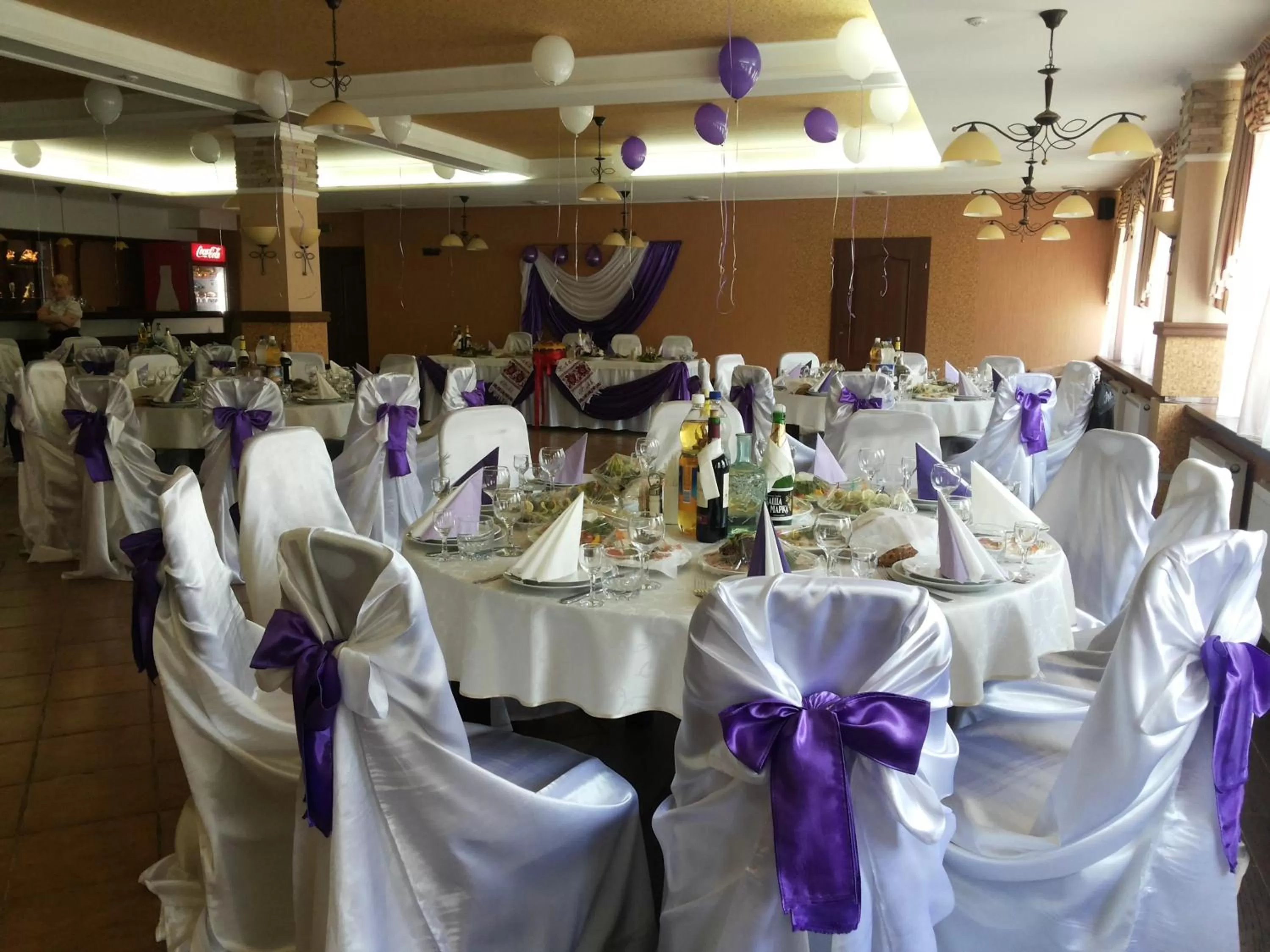 Restaurant/places to eat in Shato Paradis Hotel