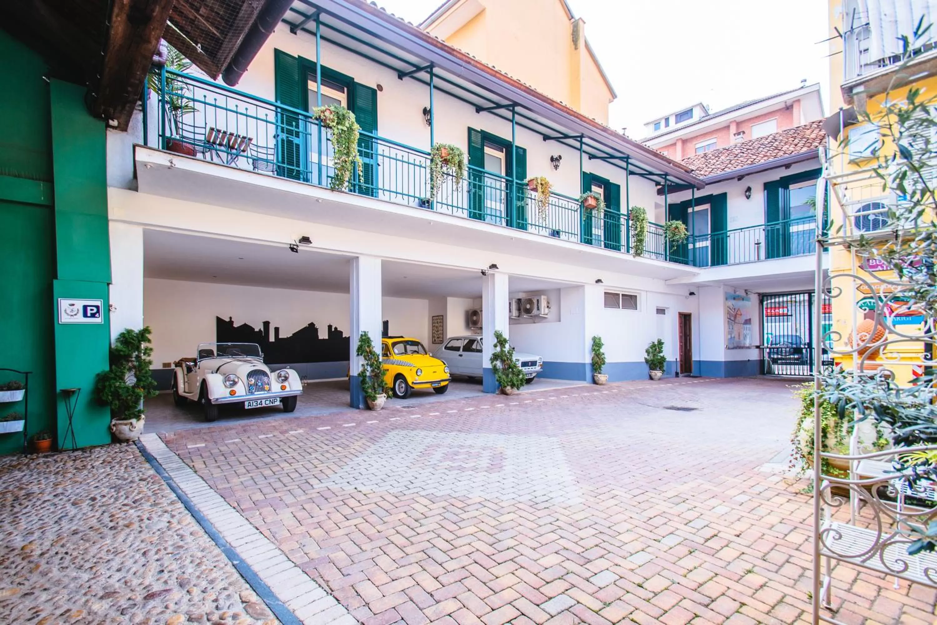 Property building in La Fabbrica dell'Oro