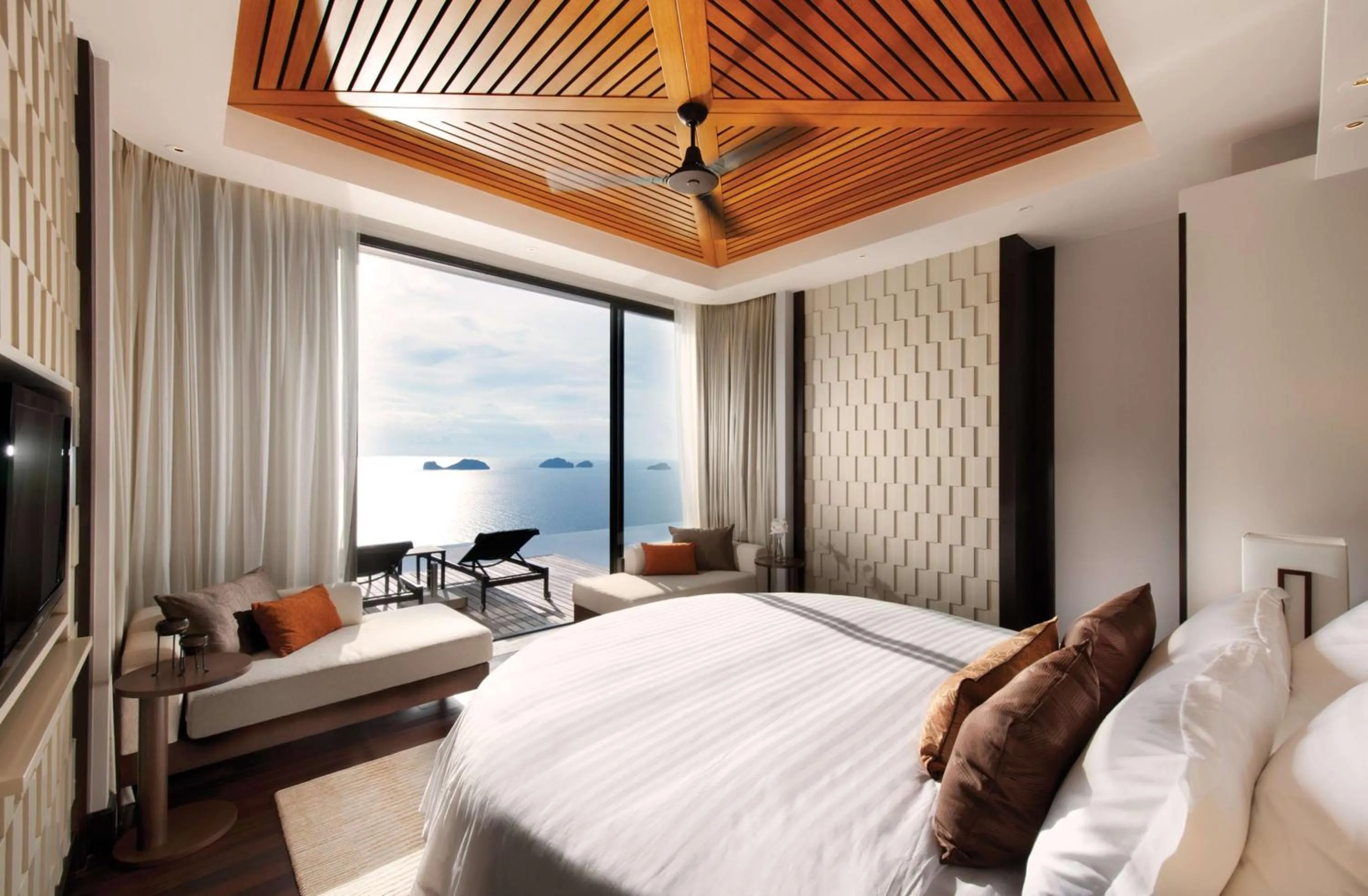 Bed in Conrad Koh Samui Residences