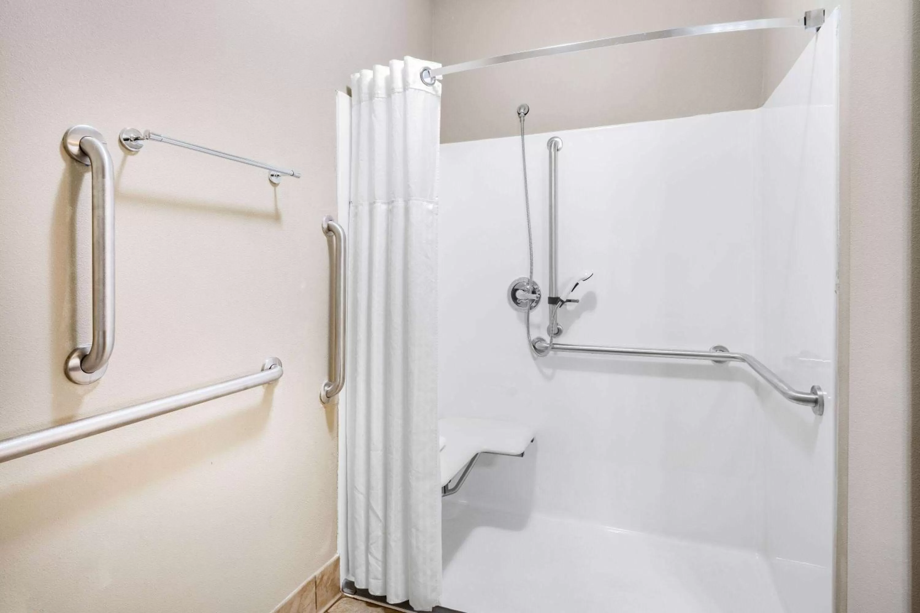 Bed in Hawthorn Extended Stay by Wyndham Dickinson