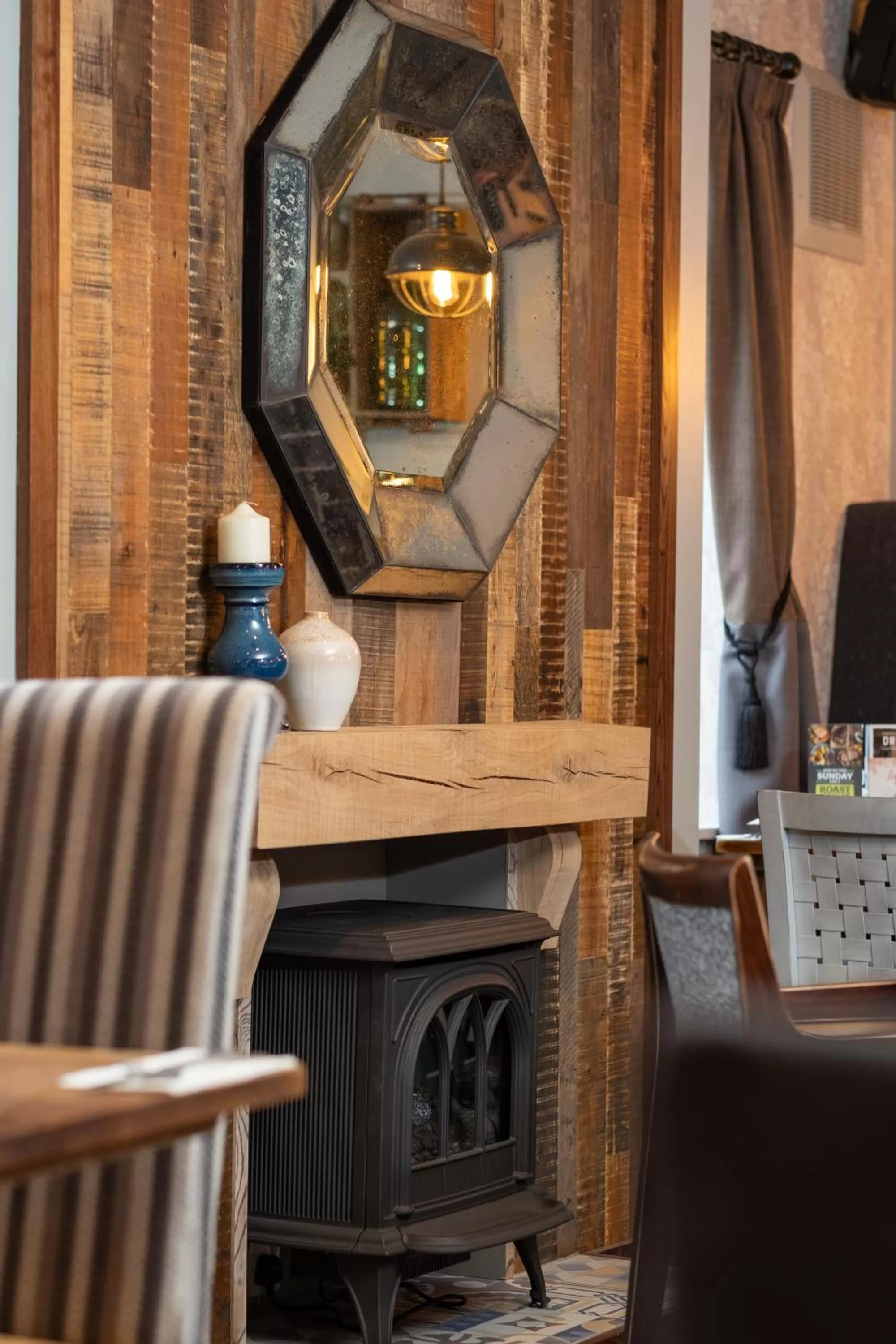 Restaurant/places to eat in The Churchill By Greene King Inns