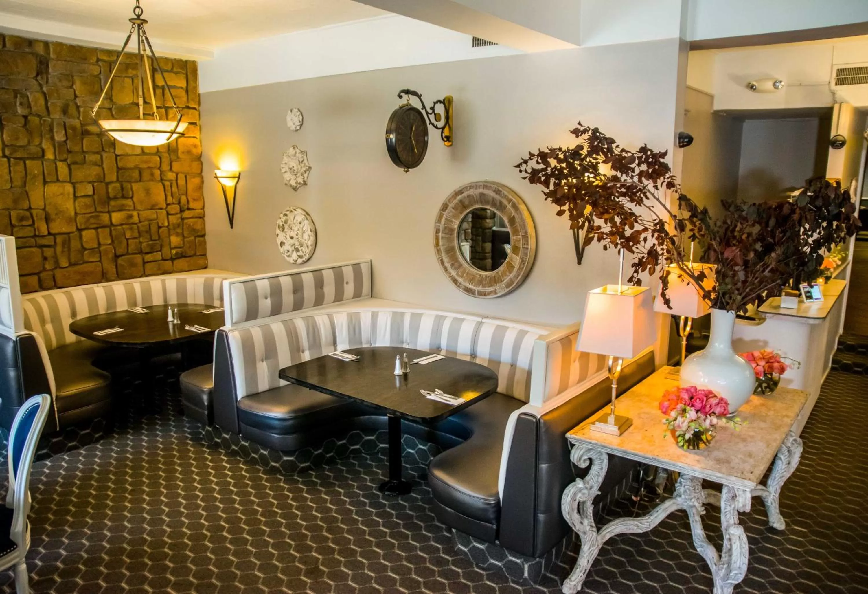 Restaurant/Places to Eat in Hotel Fray Marcos