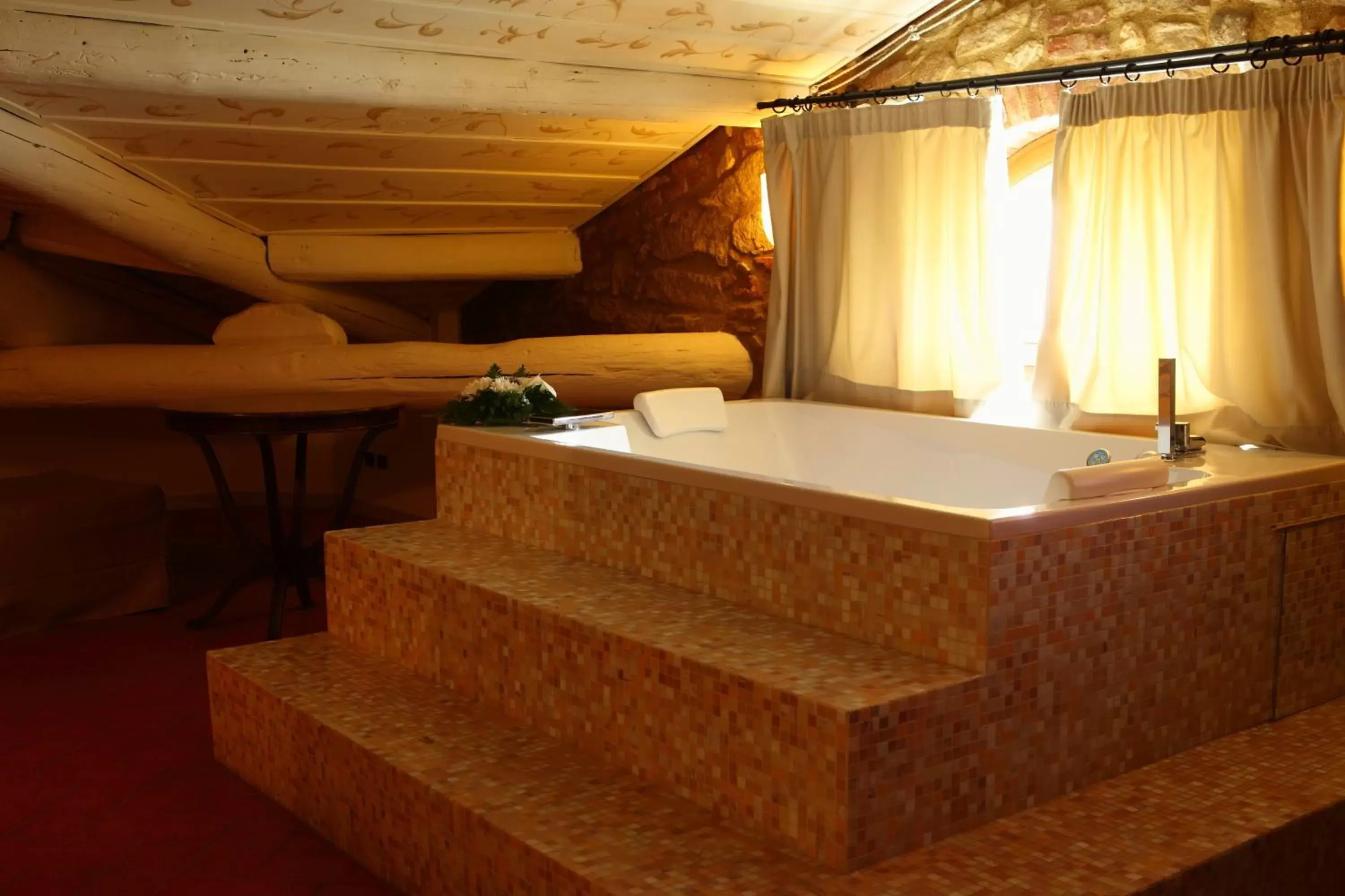 Queen Suite - single occupancy in Classique Queen Suite - single occupancy in Classique