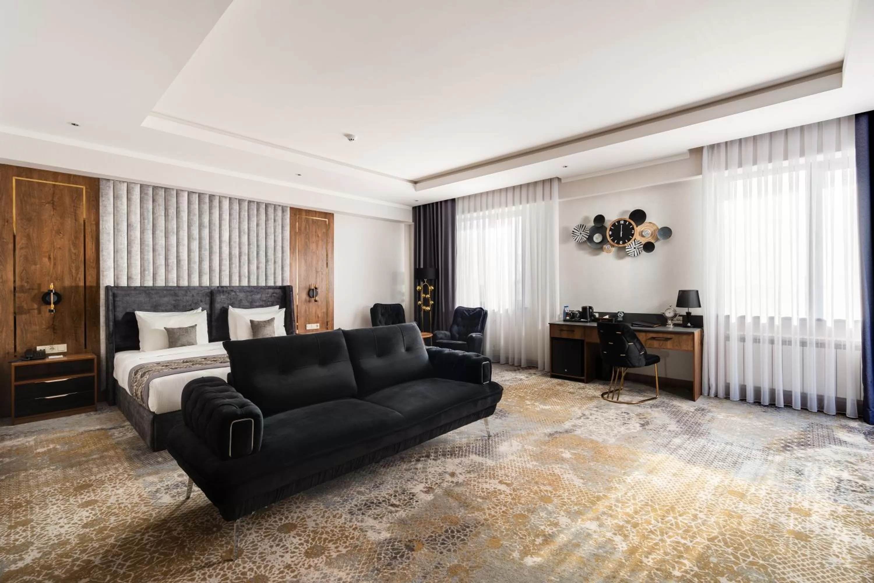 Bed in Shamsan Airport Hotel