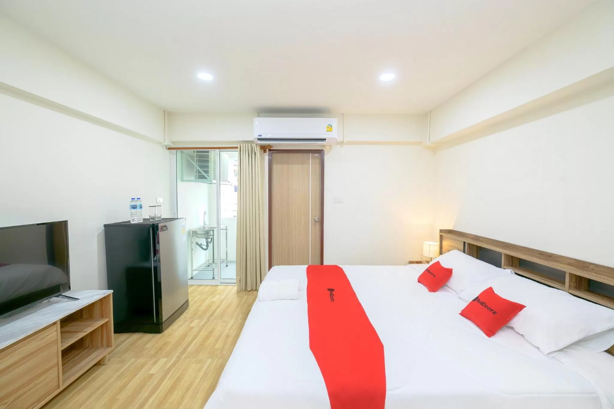 Photo of the whole room, Bed in Hoenhao Boutique Ratchada