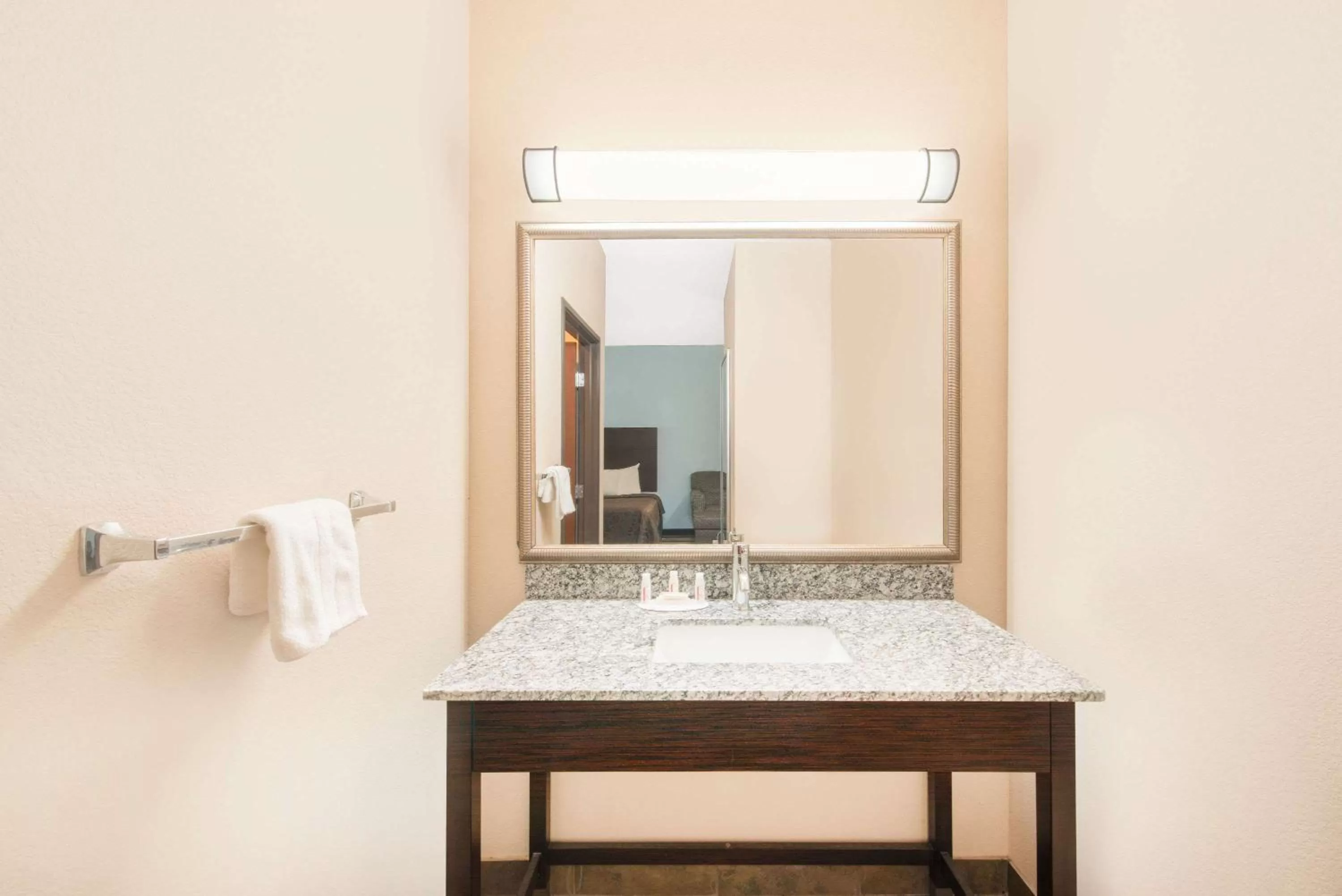 Bathroom in Super 8 by Wyndham Dilley TX