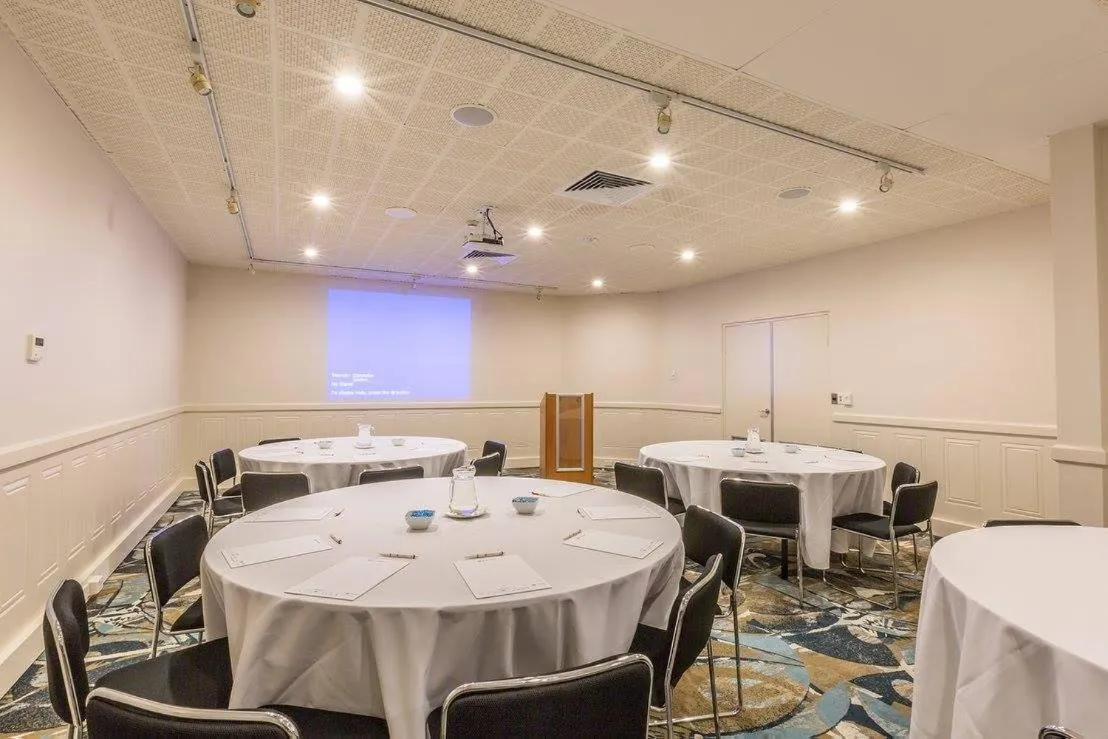 Business facilities in Hope Harbour Hotel