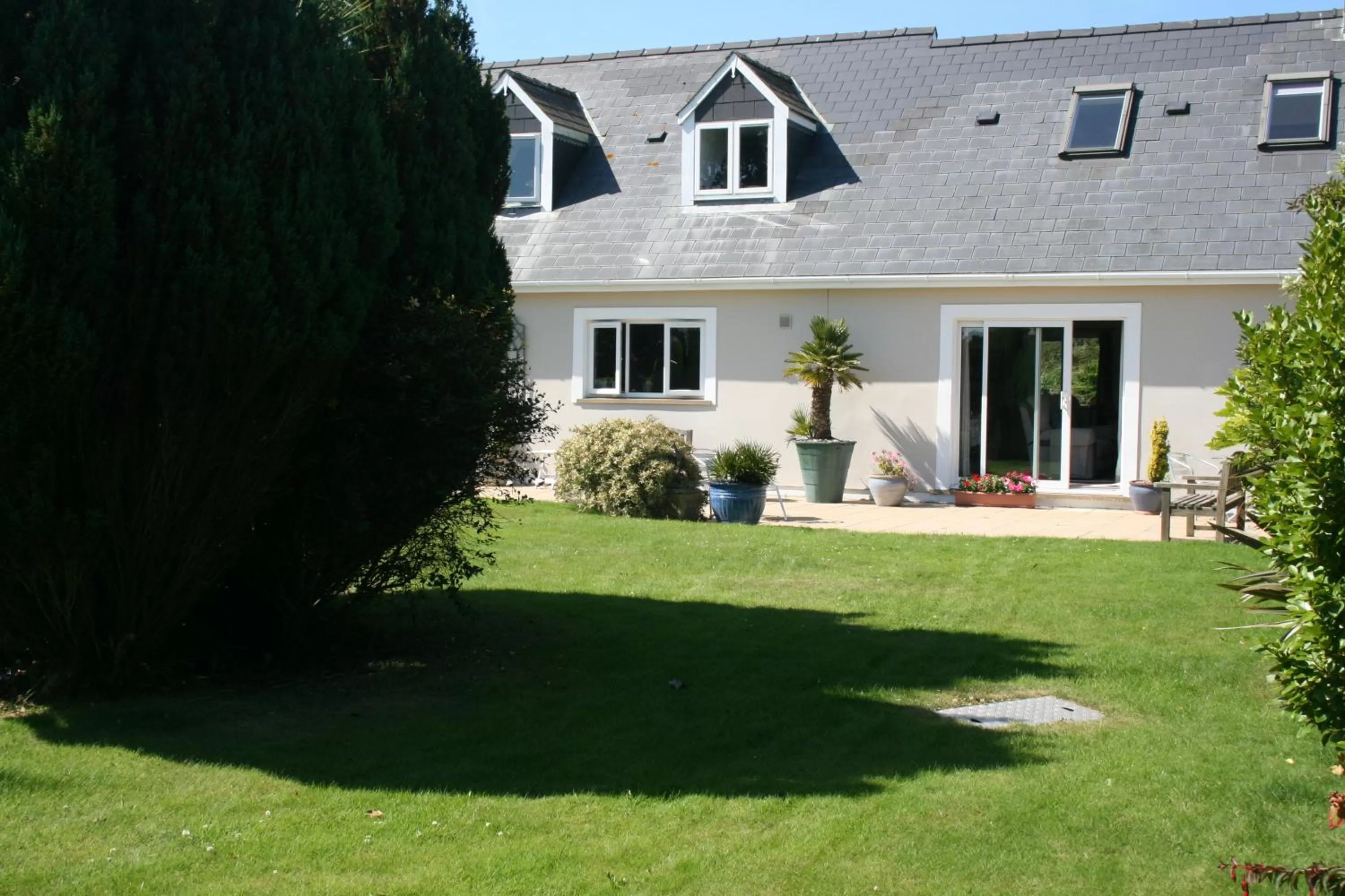 Property building in Pentigili