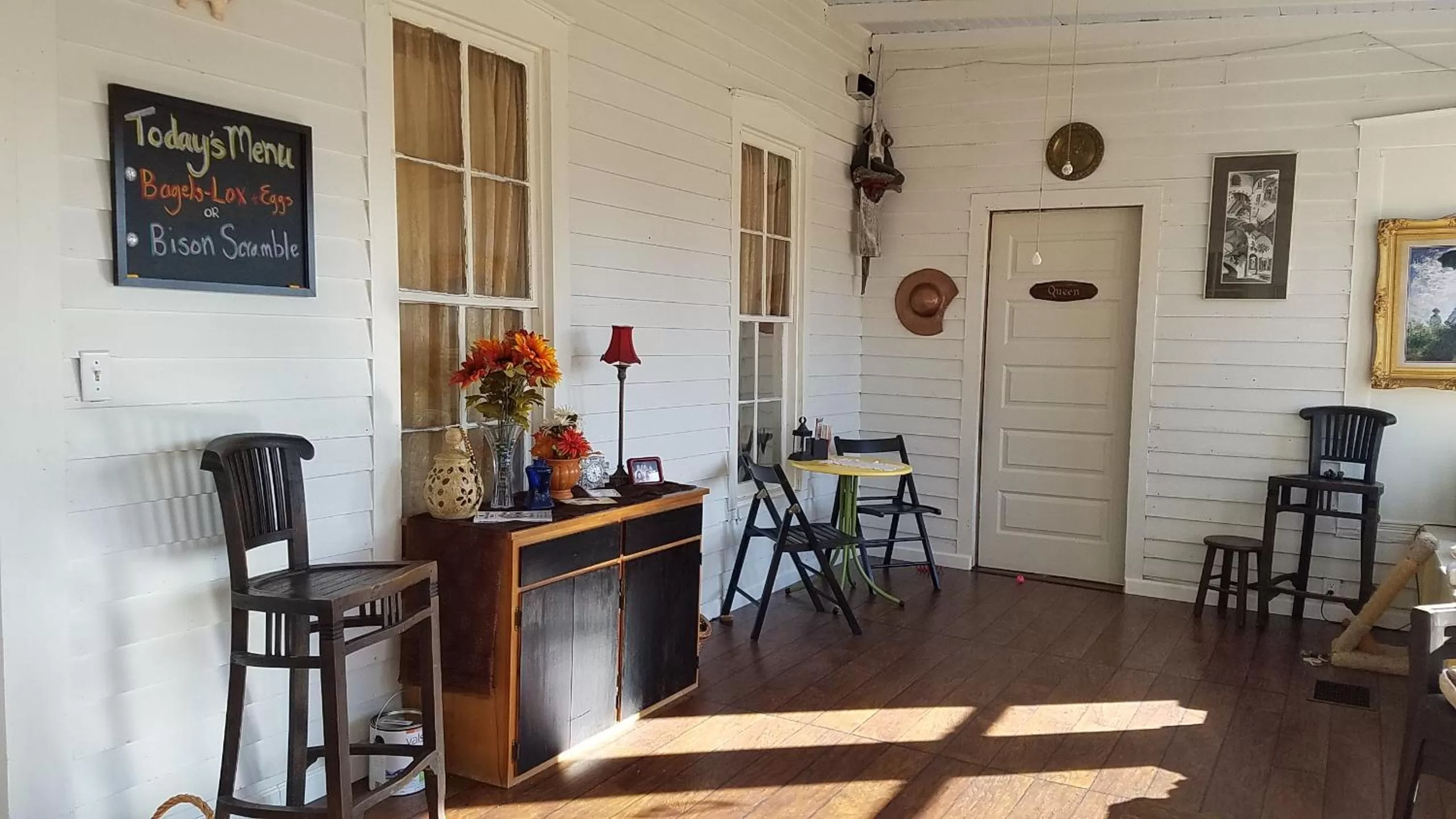 Communal lounge/ TV room in 1890 Karcher Haus