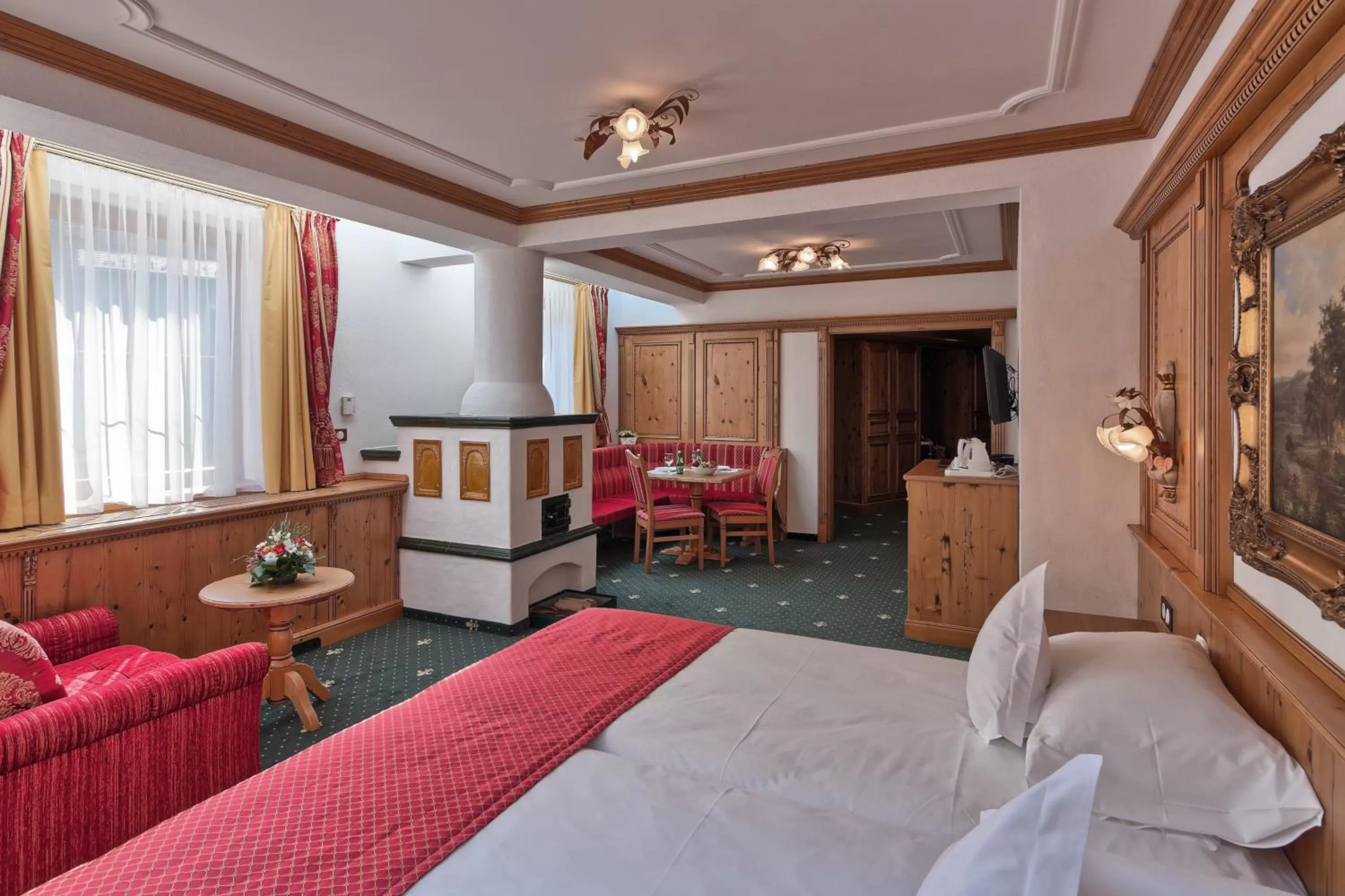 Photo of the whole room, Bed in Mercure Sighisoara Binderbubi Hotel & Spa
