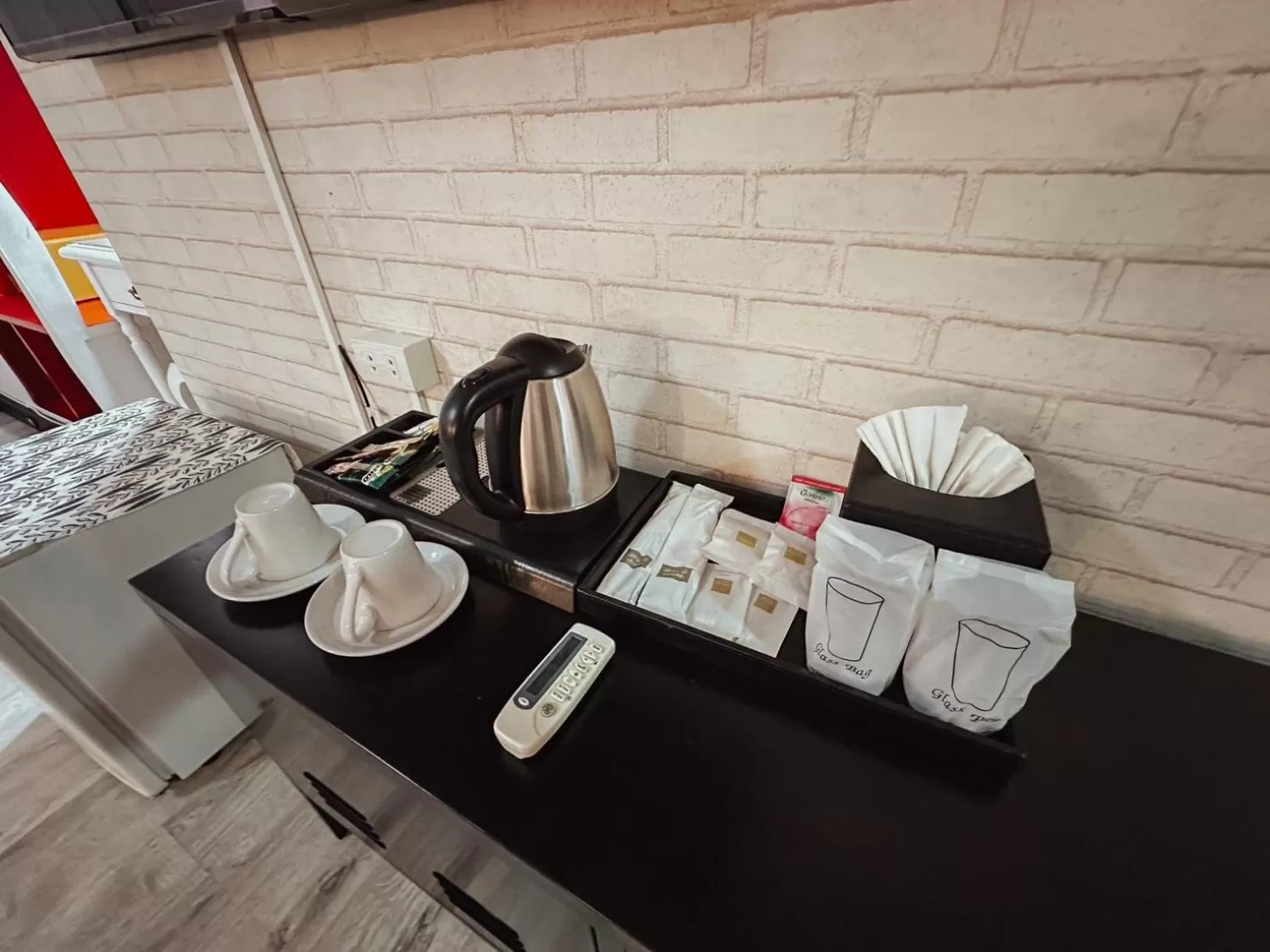 Coffee/tea facilities in Hotel De Khuvieng