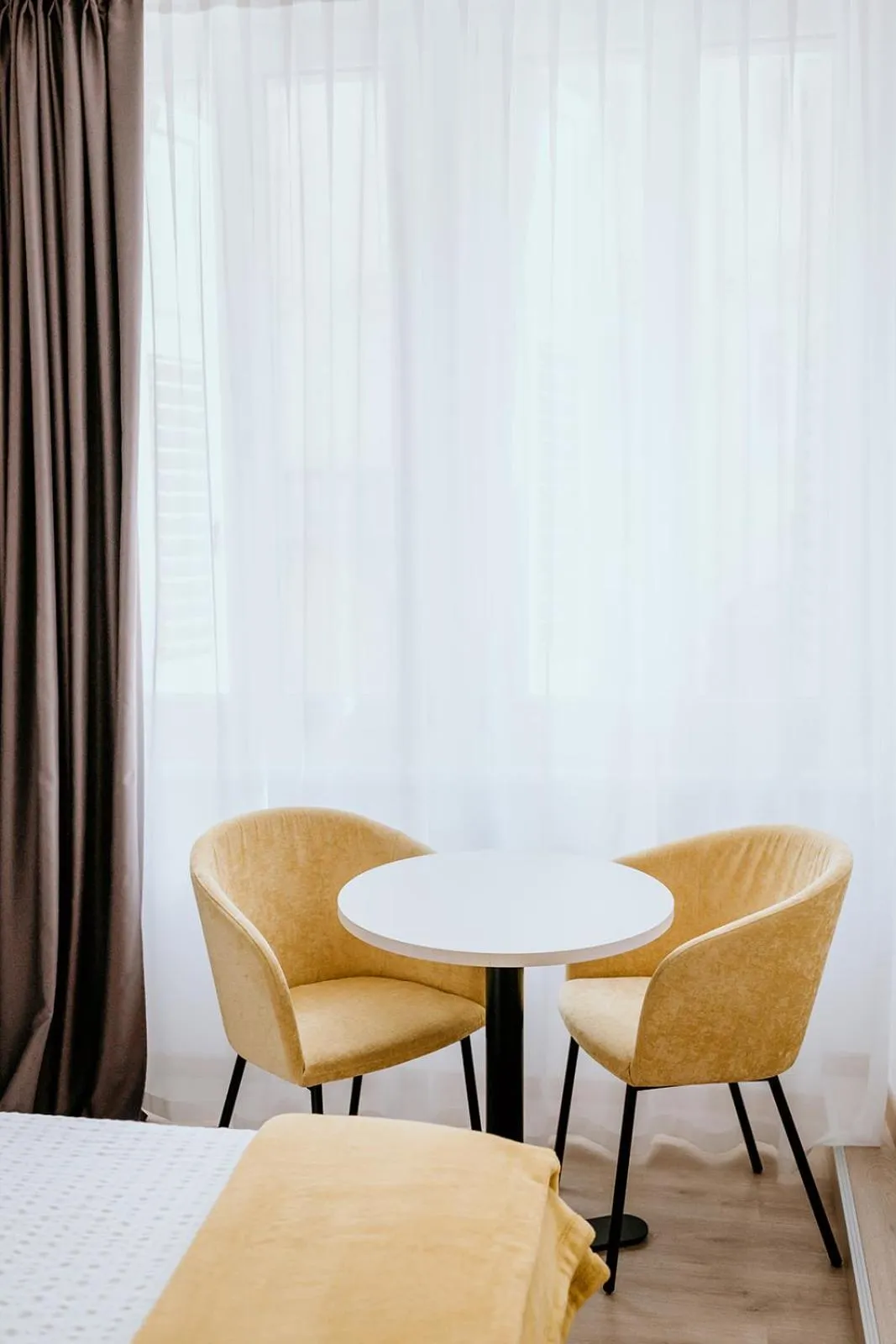 Seating area in Hotel Venezia