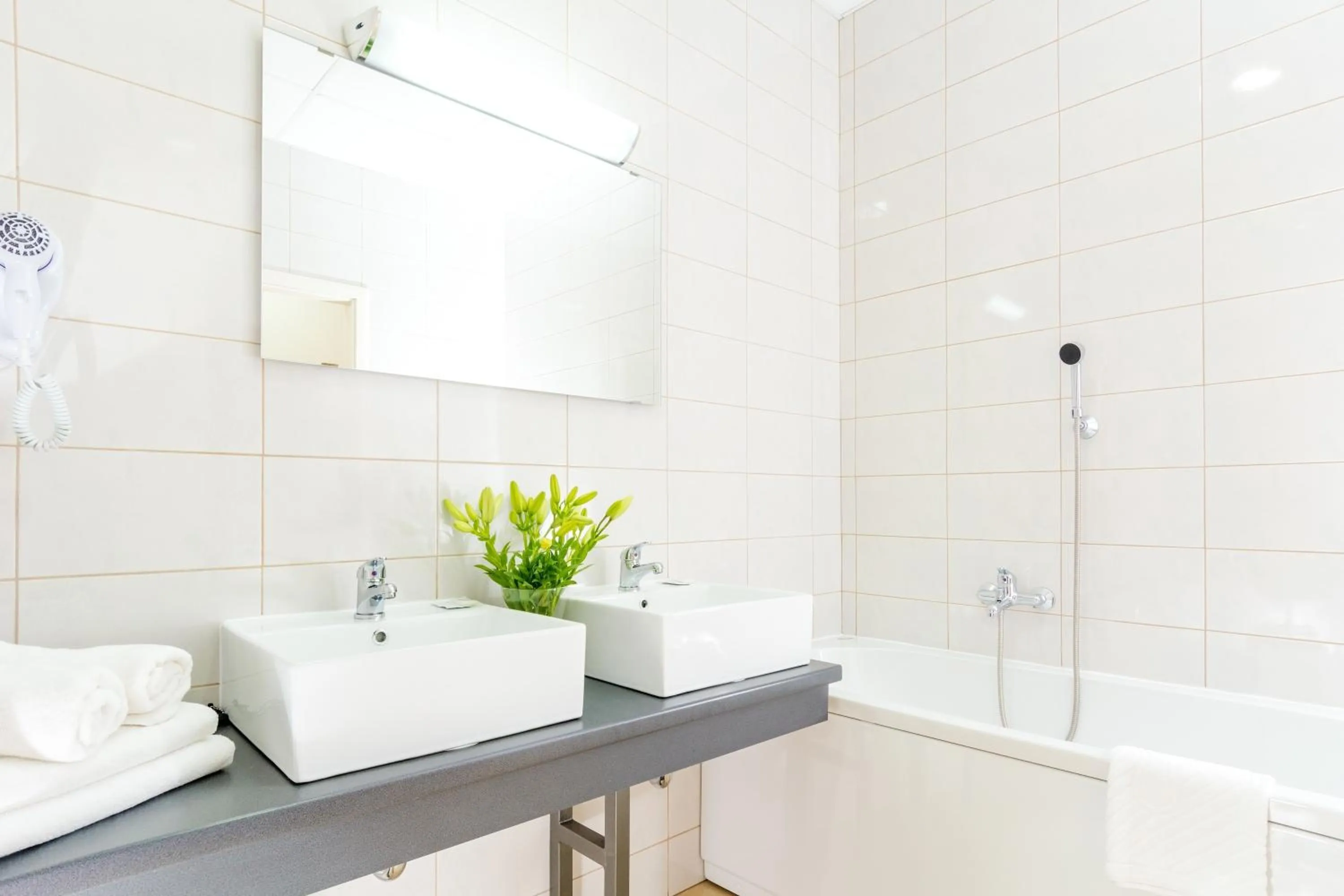 Bathroom in Hotel Split Inn by President