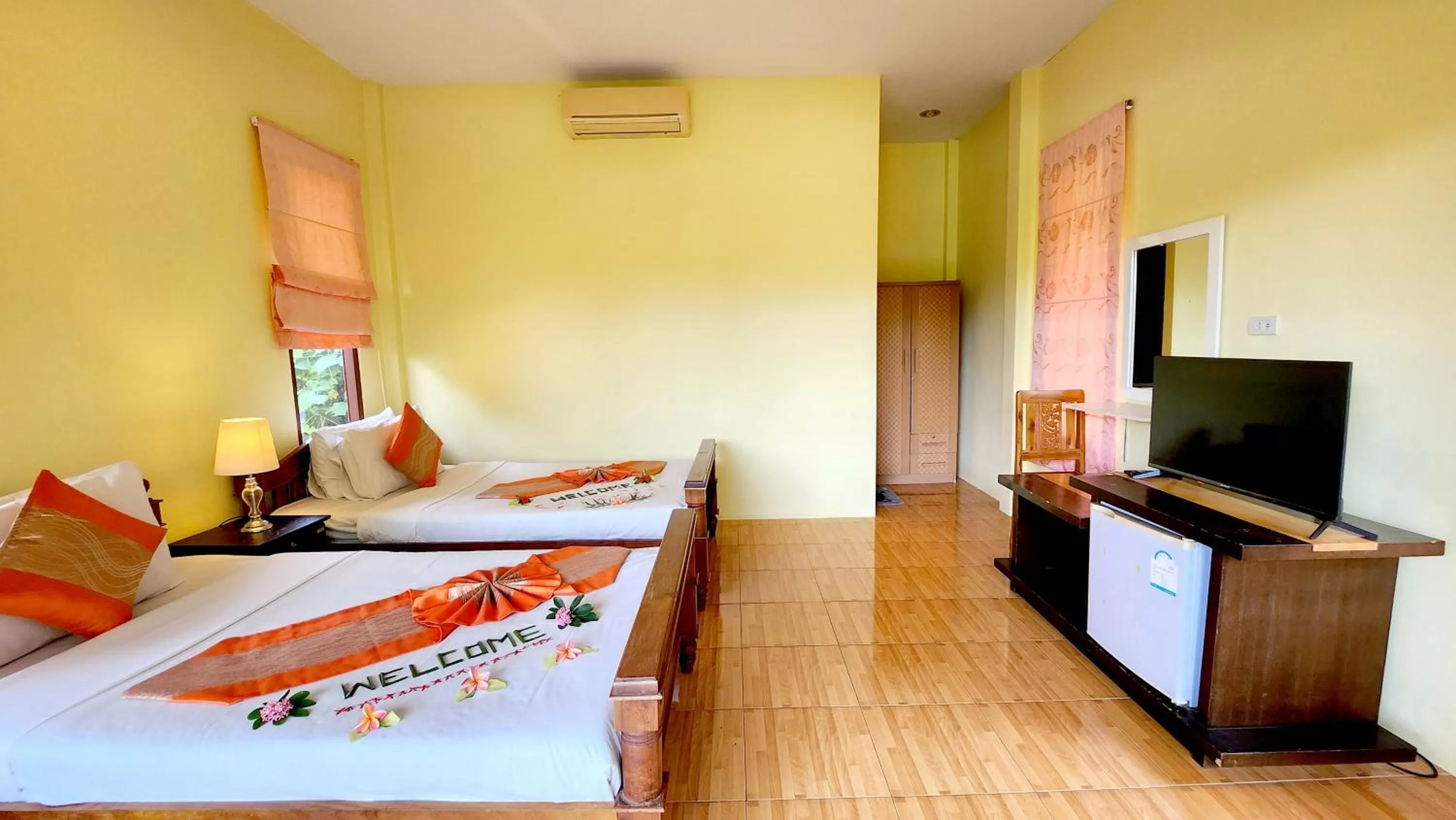 Bed in Sawaddee Aonang Resort