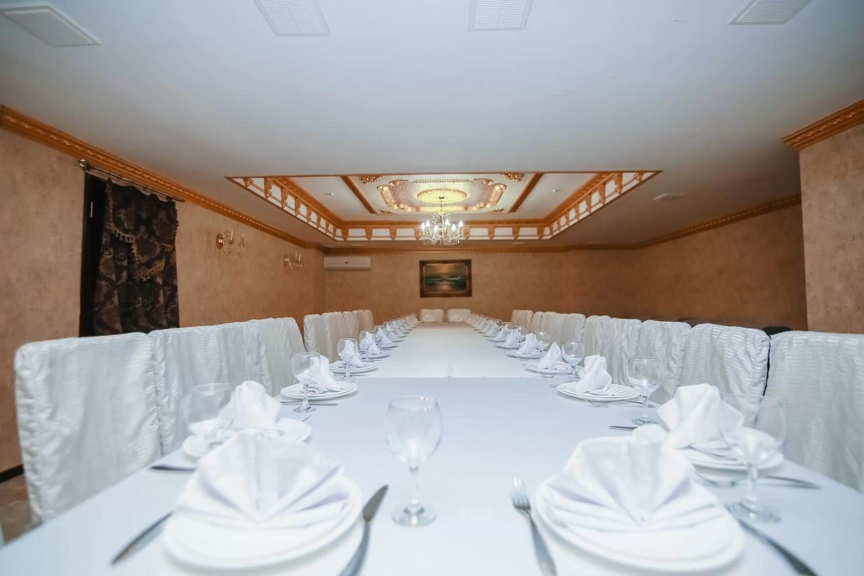 Restaurant/places to eat in Sunkar