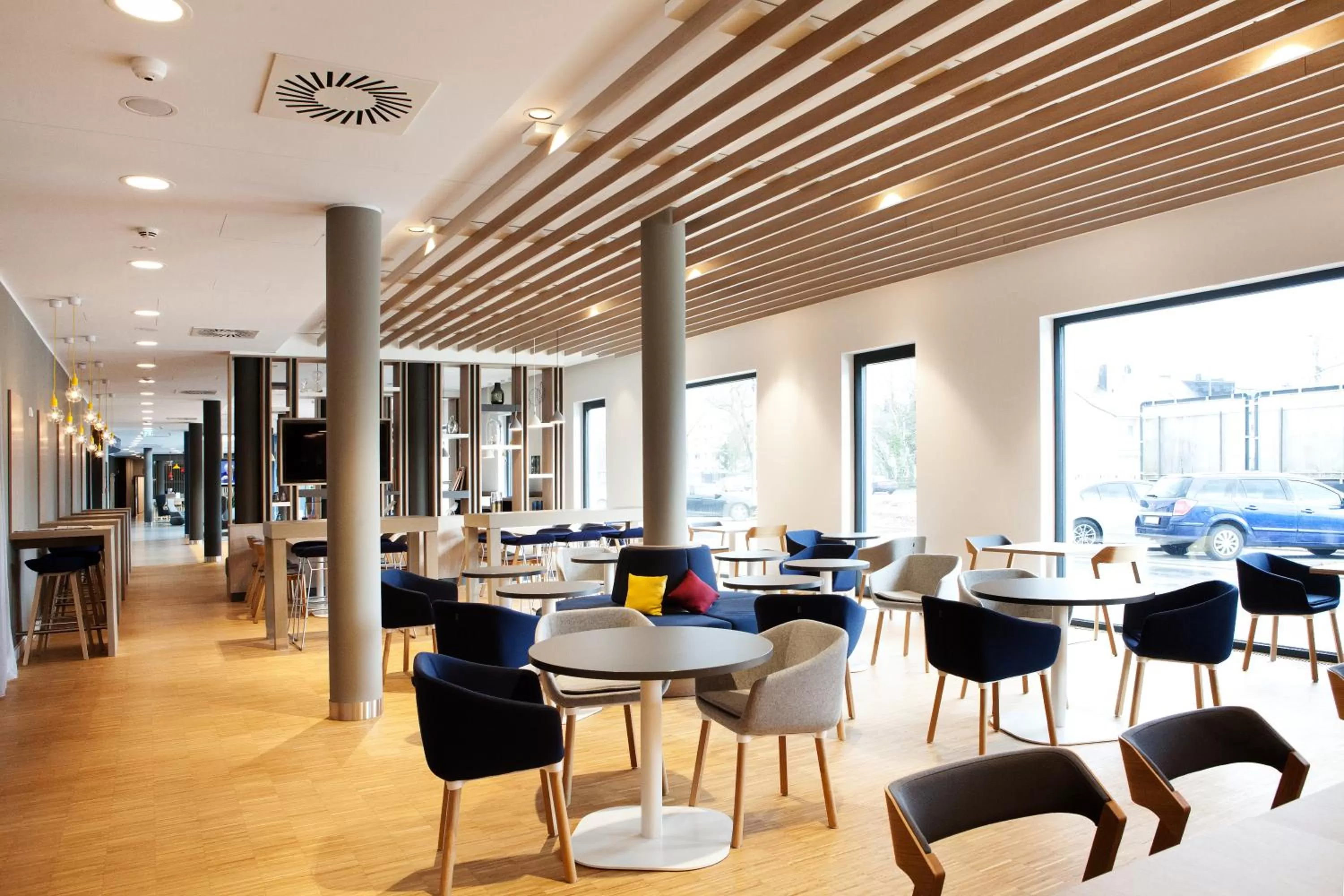 Restaurant/places to eat in Holiday Inn Express - Trier by IHG
