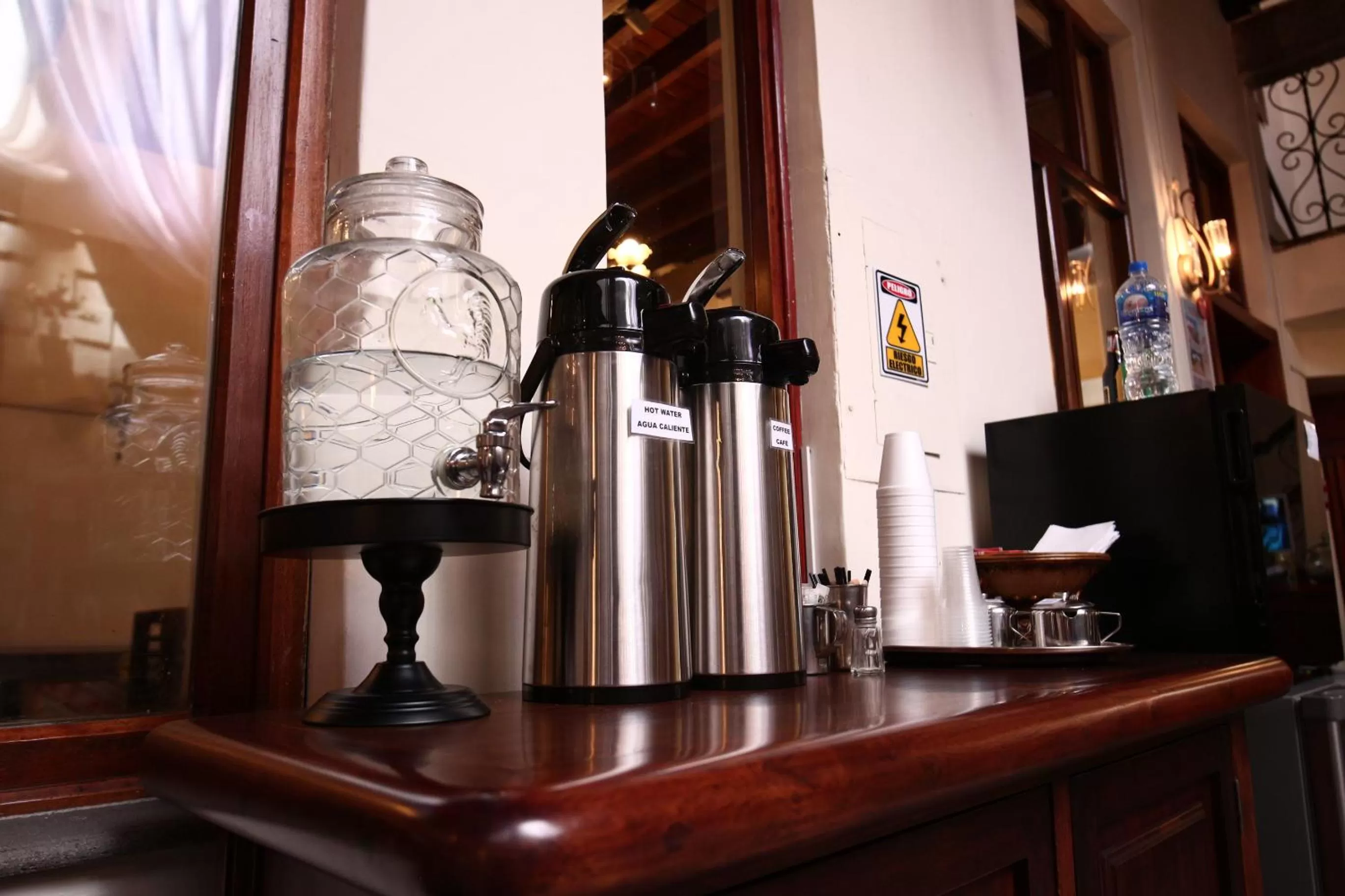 Coffee/tea facilities in Hotel Colonial San Agustin
