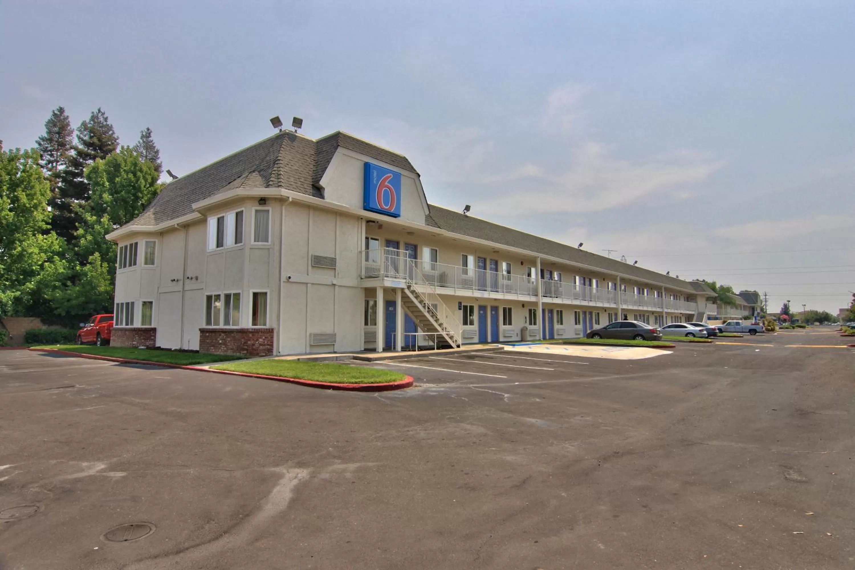 Facade/entrance in Motel 6-Sacramento, CA - South Sacramento and Elk Grove