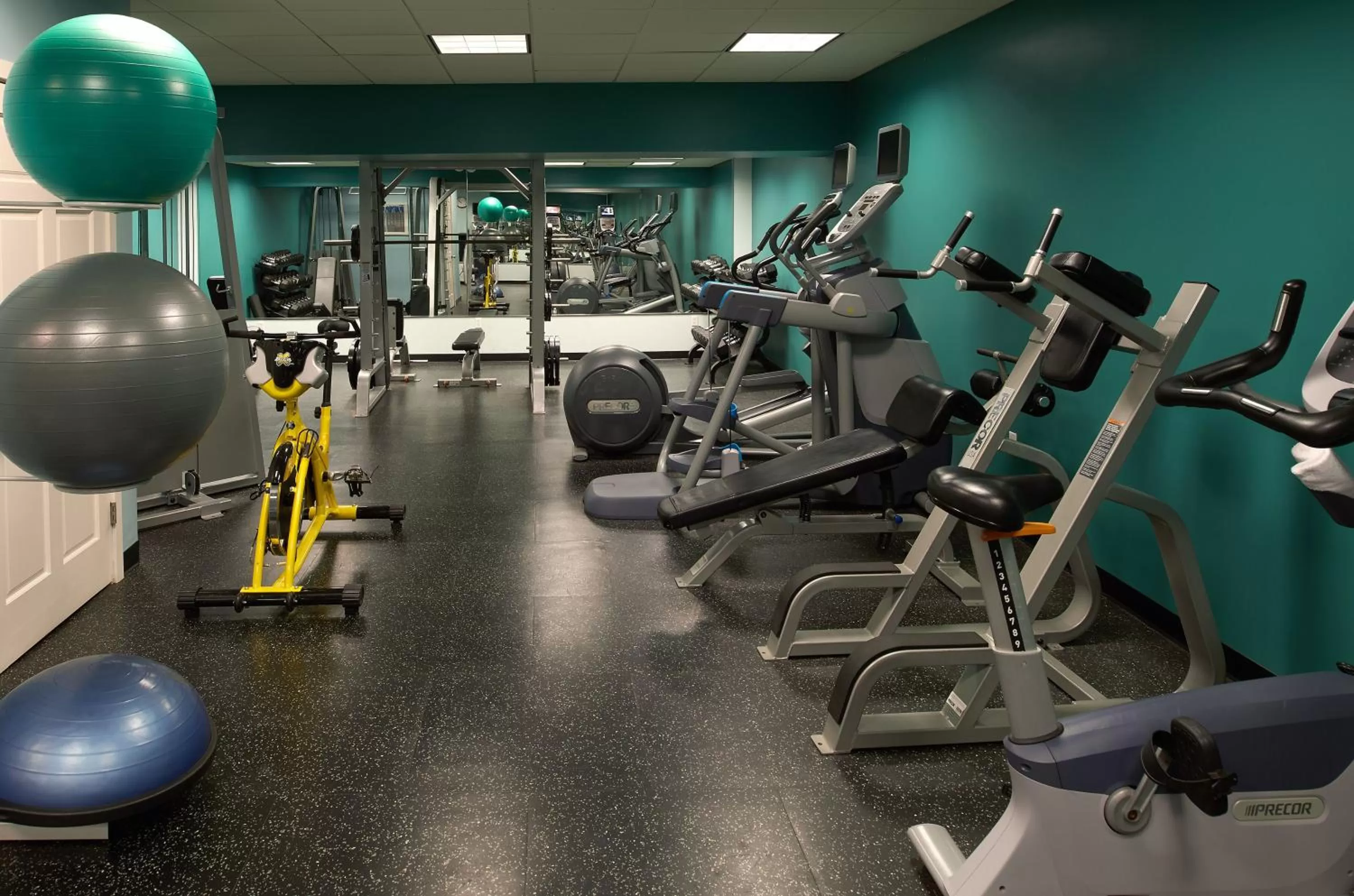 Fitness centre/facilities in Revere Hotel Boston Common