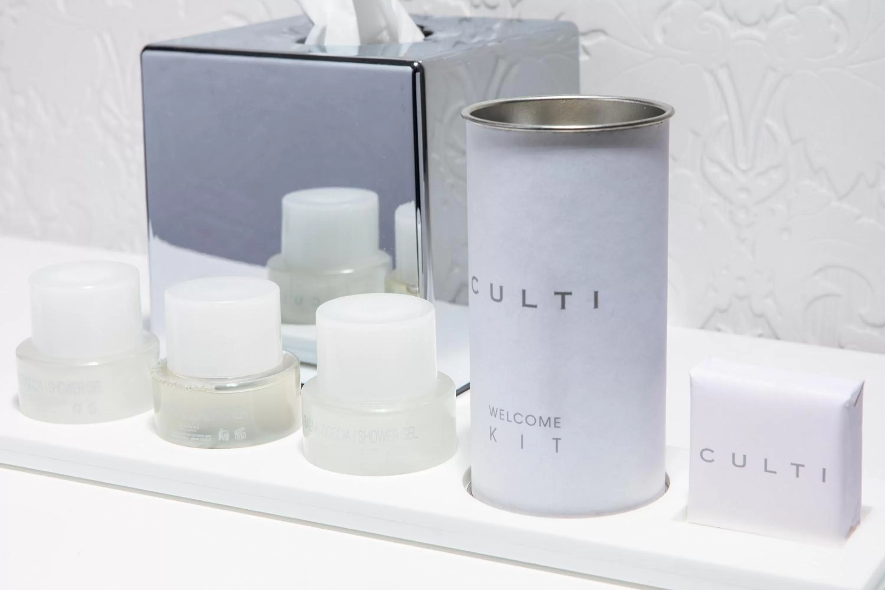 Bathroom in Relais de l'Opera