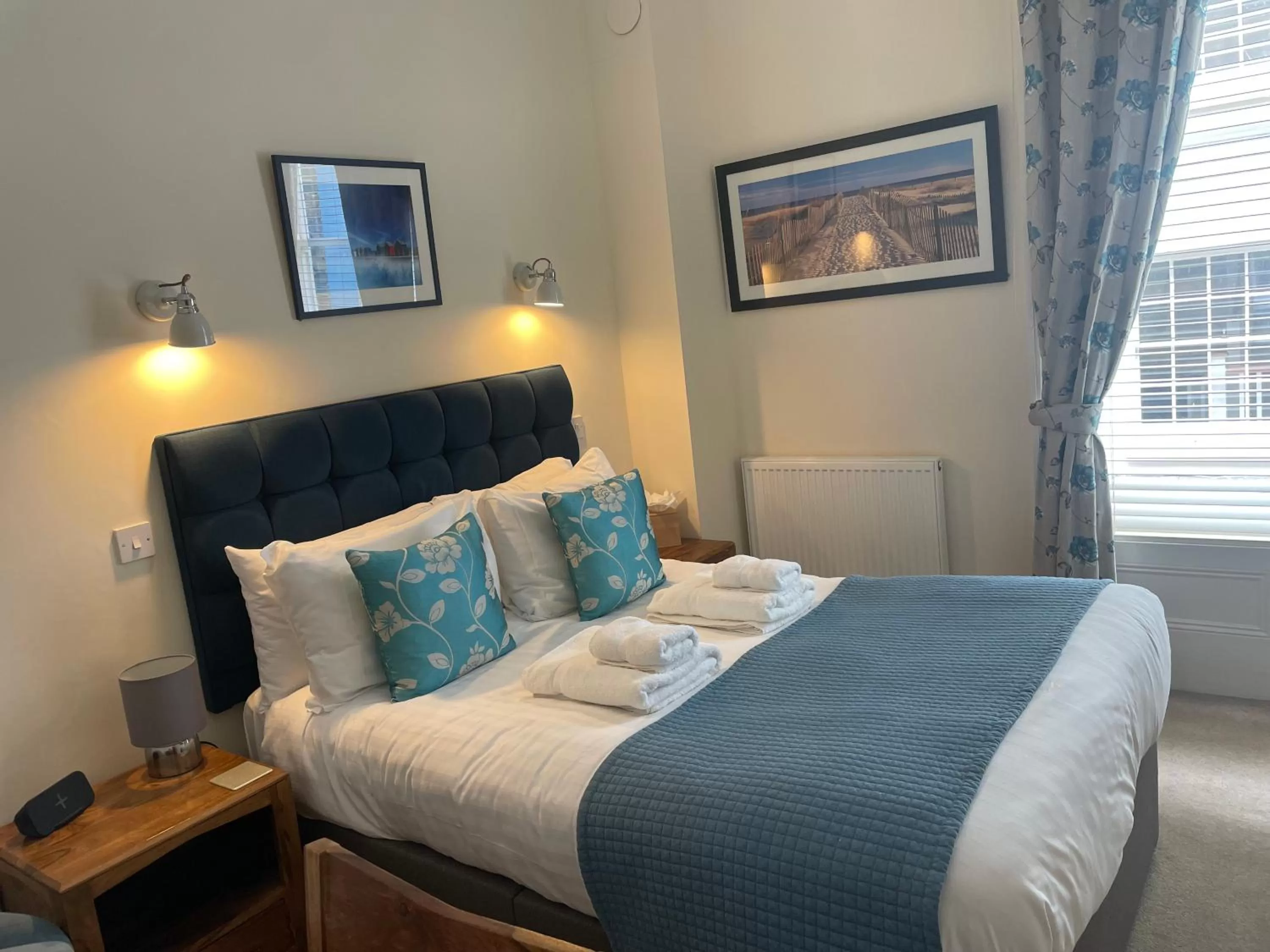 Bed in The Red Lion Hotel