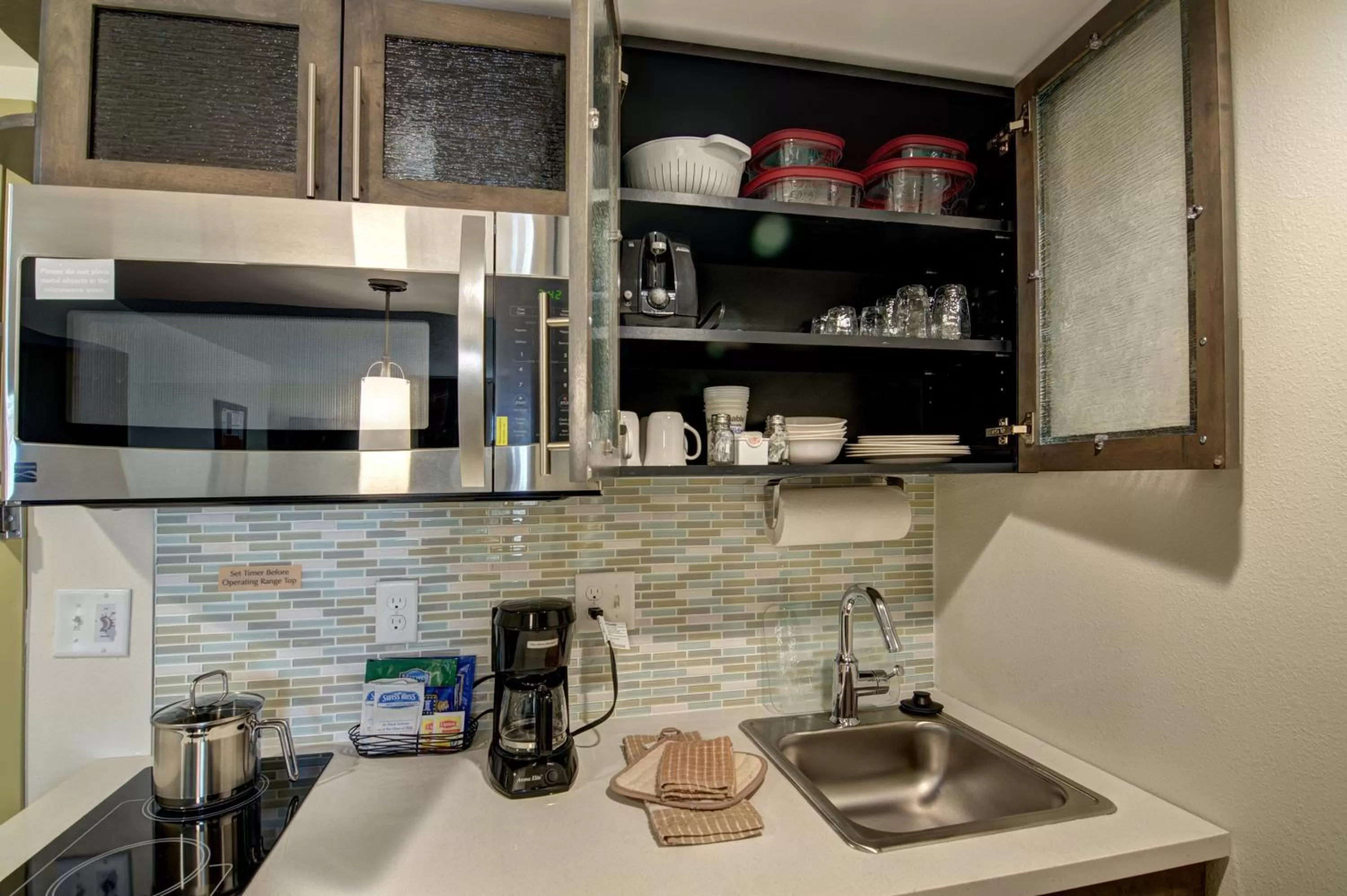 King Room - Mobility Access Tub/Non-Smoking in Candlewood Suites Richmond - West Broad, an IHG Hotel