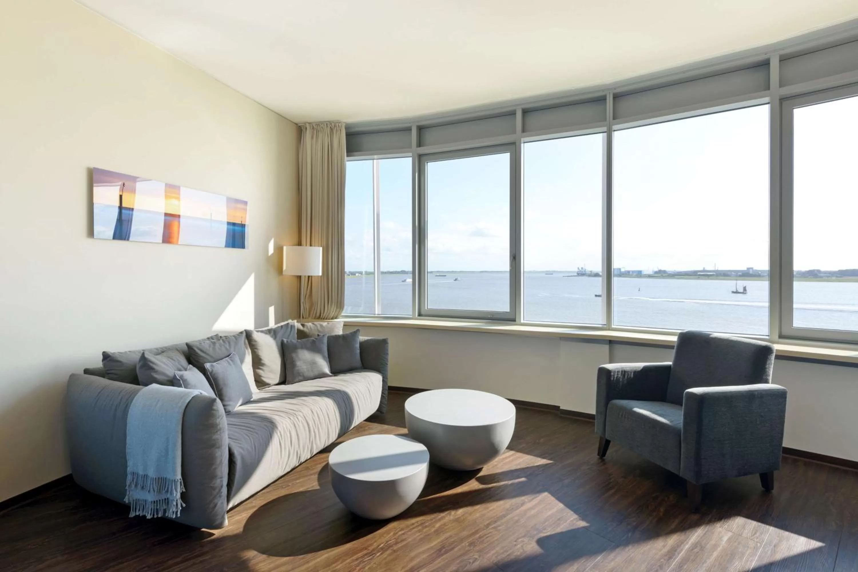 Photo of the whole room in ATLANTIC Hotel Sail City