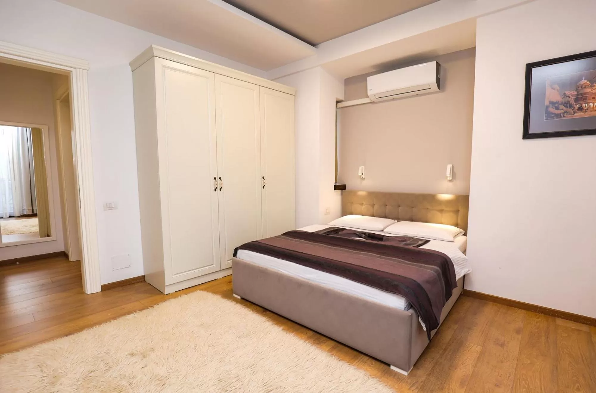 Photo of the whole room, Bed in Bujtina Oxhaku