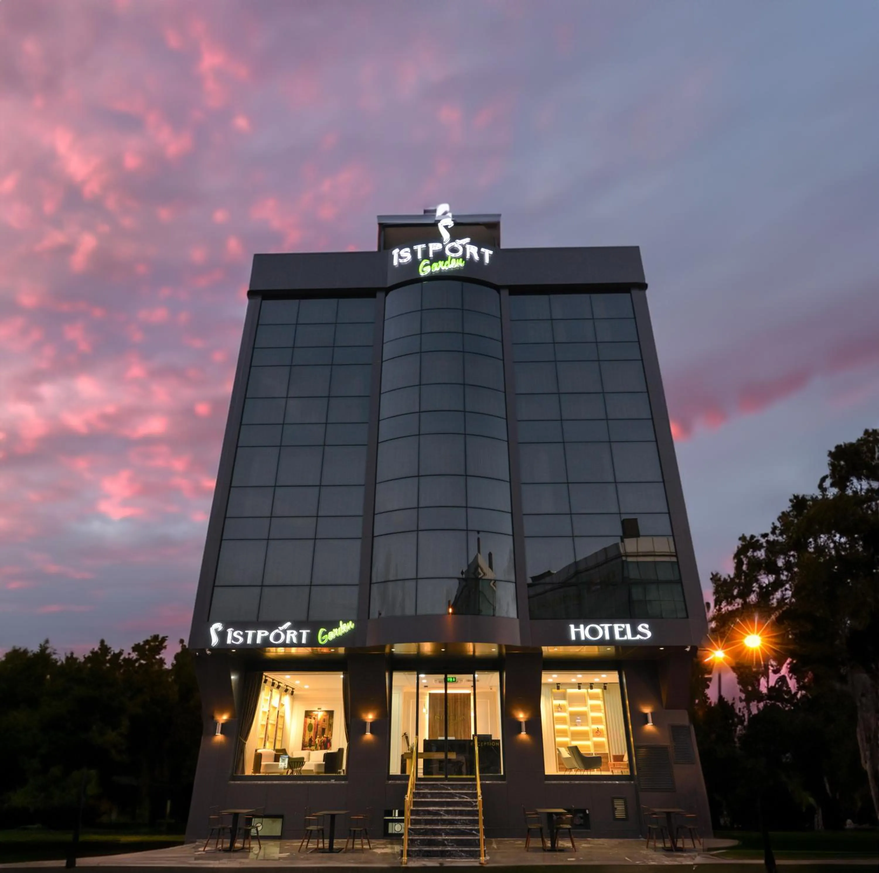 Facade/entrance in İSTPORT GARDEN HOTELS