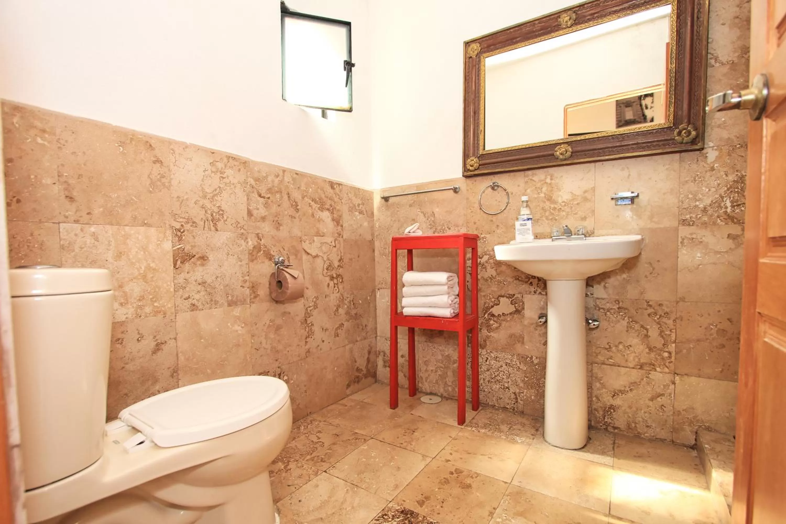 Bathroom in Hotel Real Guanajuato