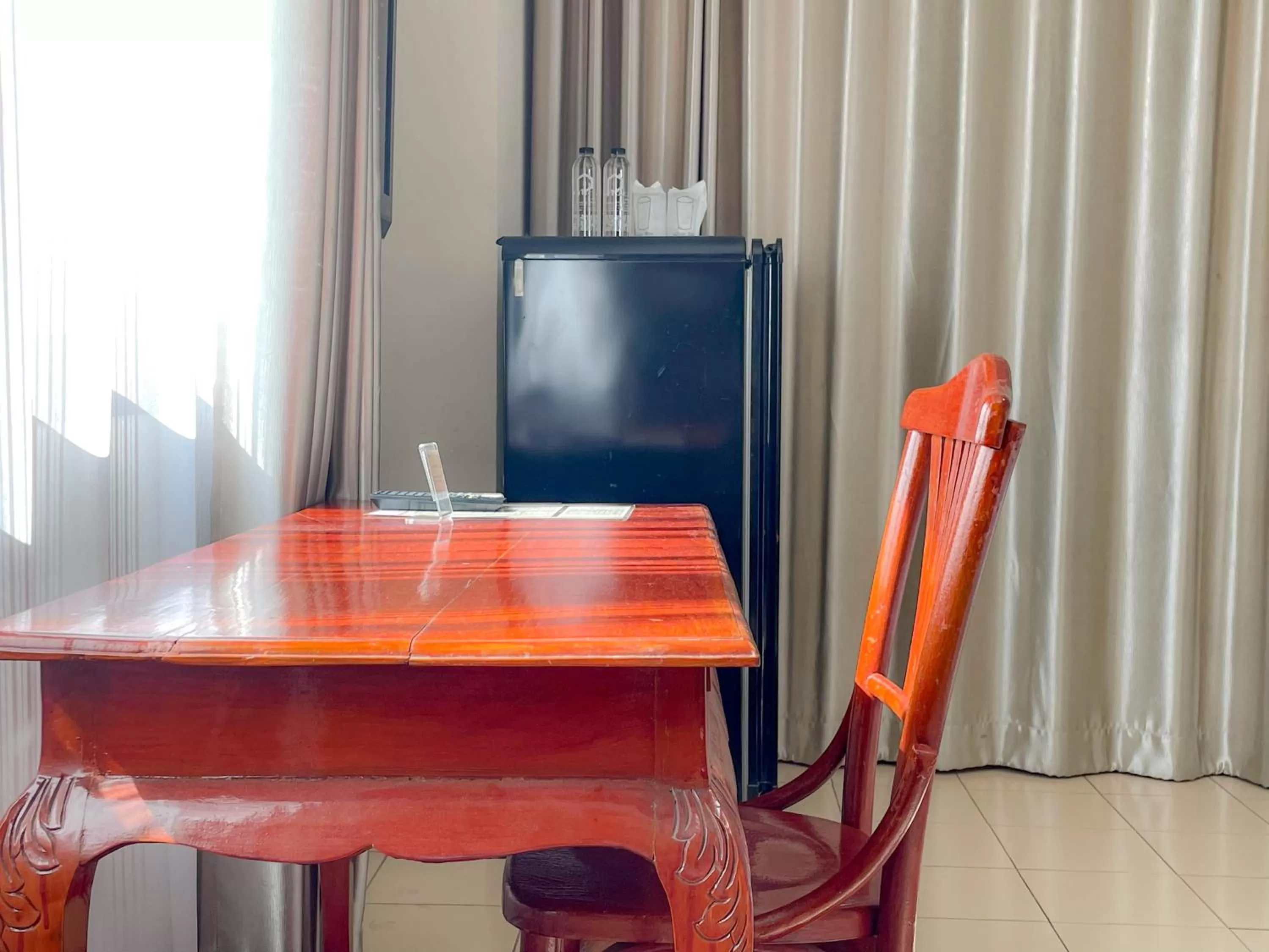 Communal lounge/ TV room in Phusuang Place