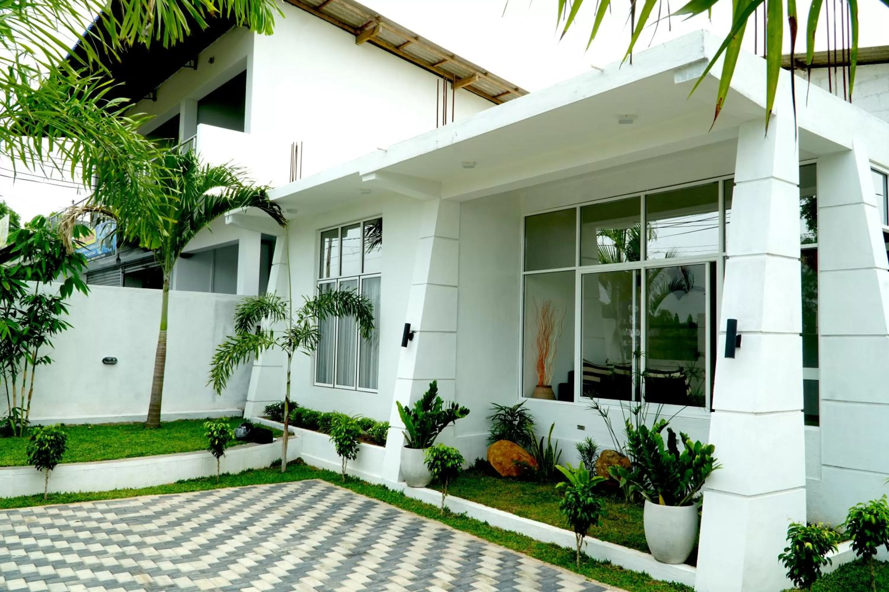 Airport 4 Season Transit Hotel