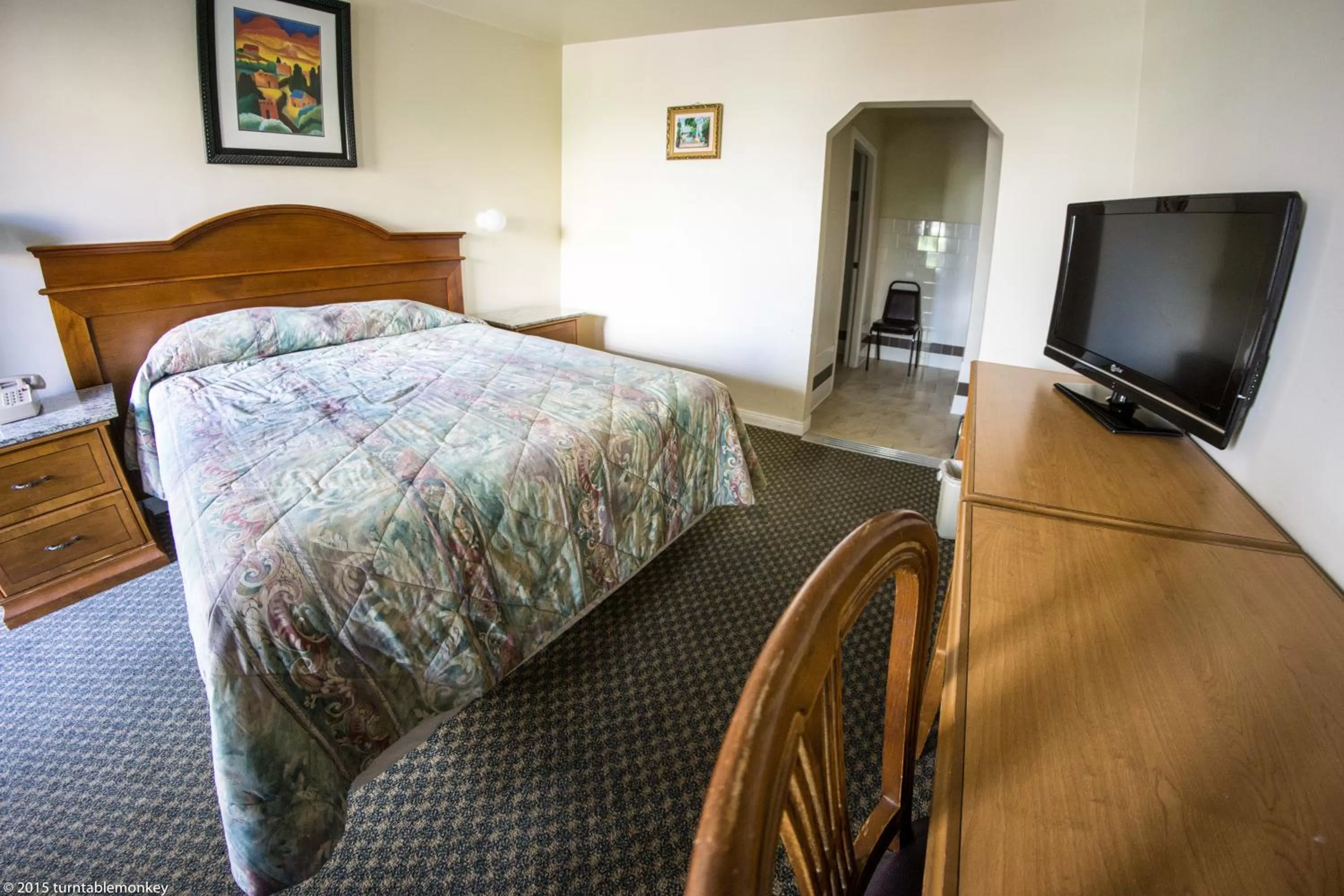 Bed in Hollywood La Brea Inn