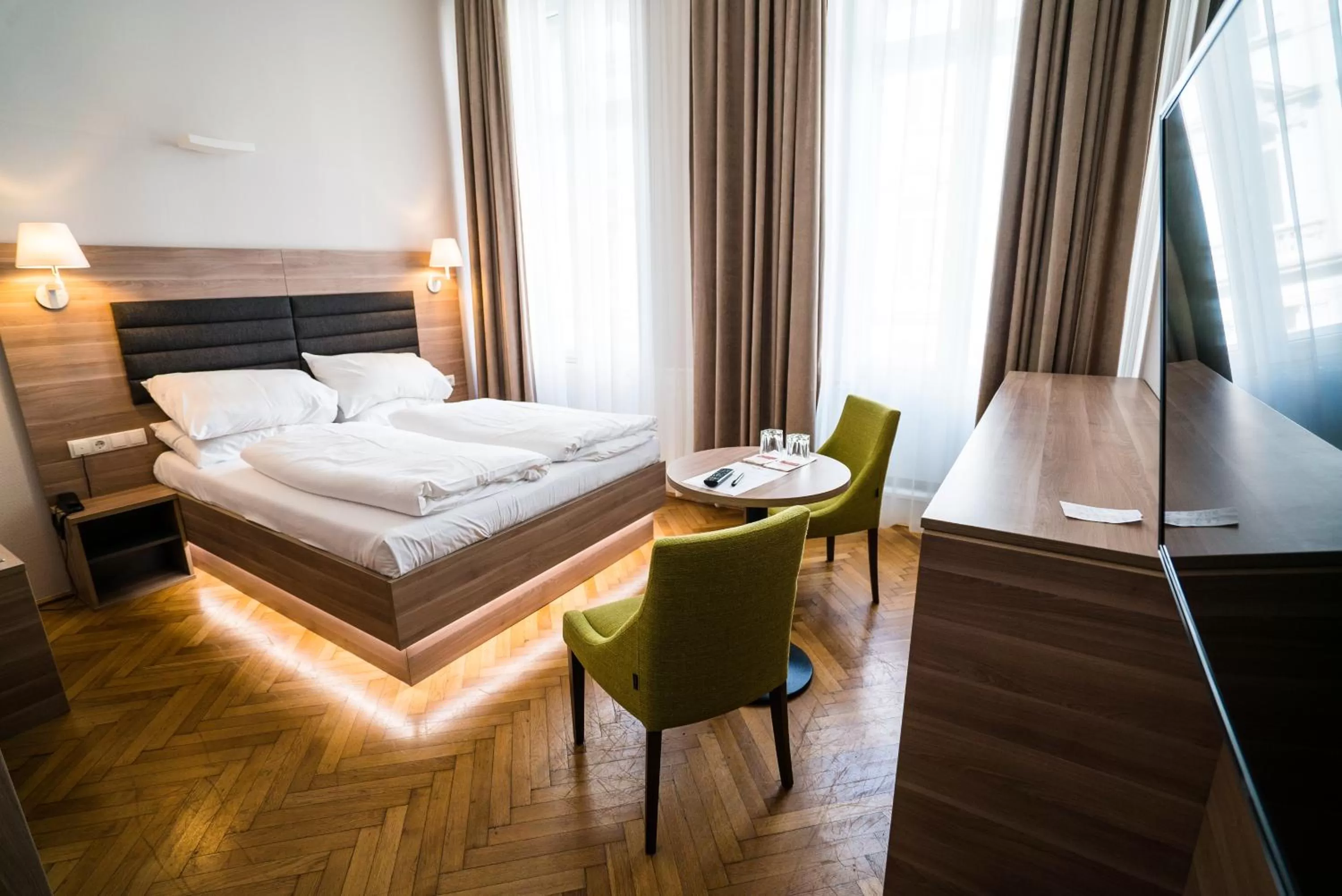 Photo of the whole room, Bed in Hotel Marc Aurel - Vienna City Center