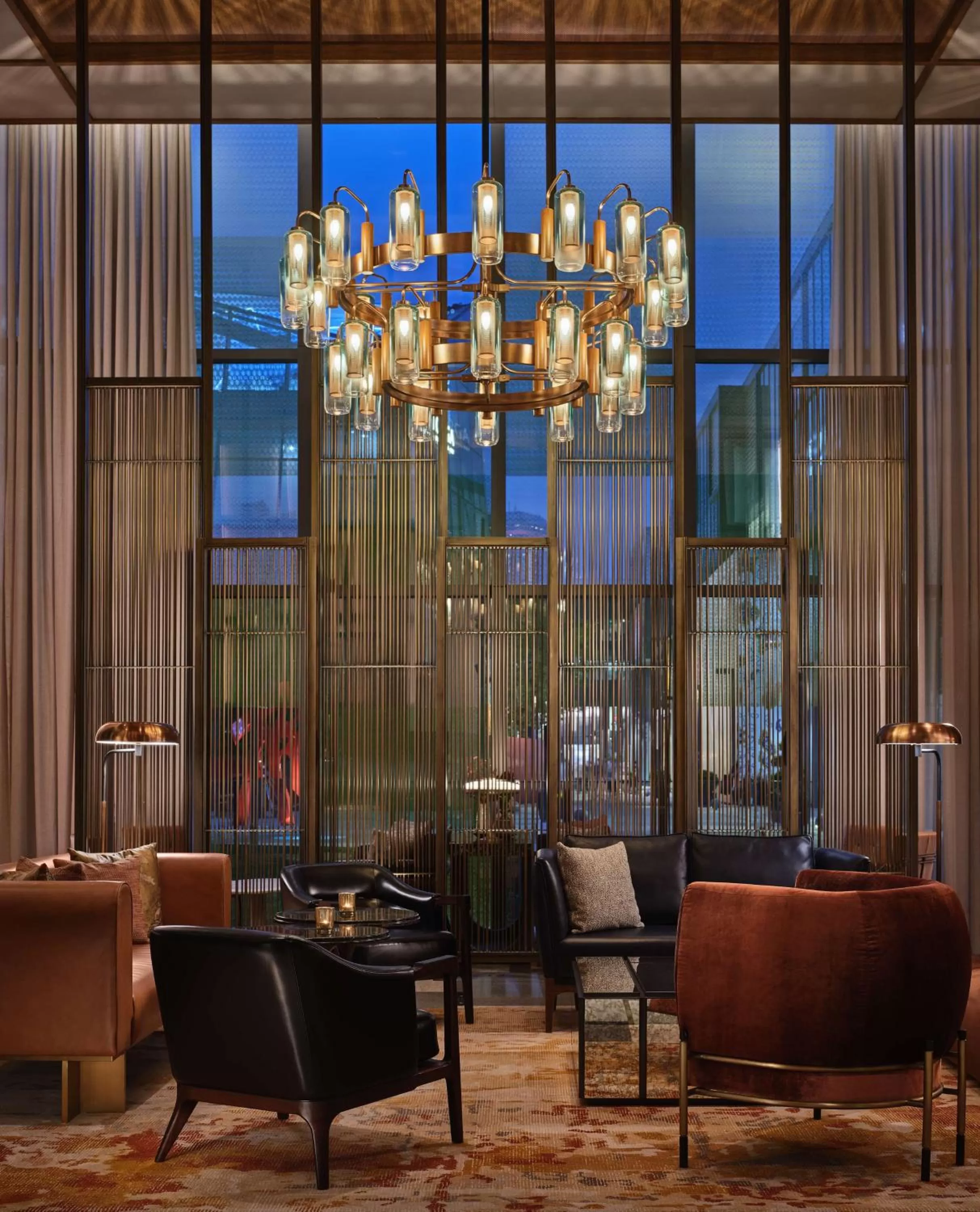 Restaurant/places to eat in The Opposite House