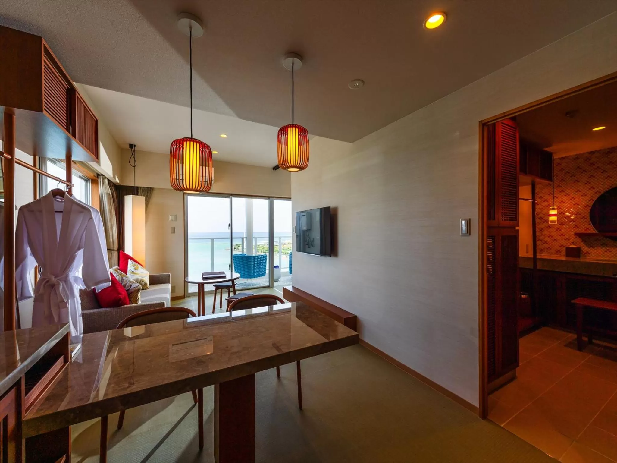 Dining area in oile by DSH Resorts