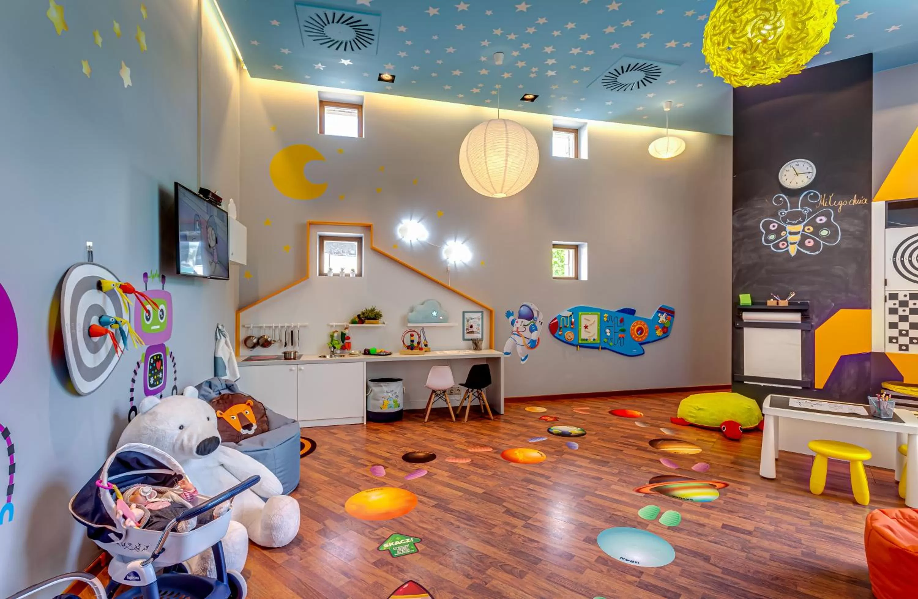Kids's club in Holiday Inn Resort Warsaw Józefów by IHG