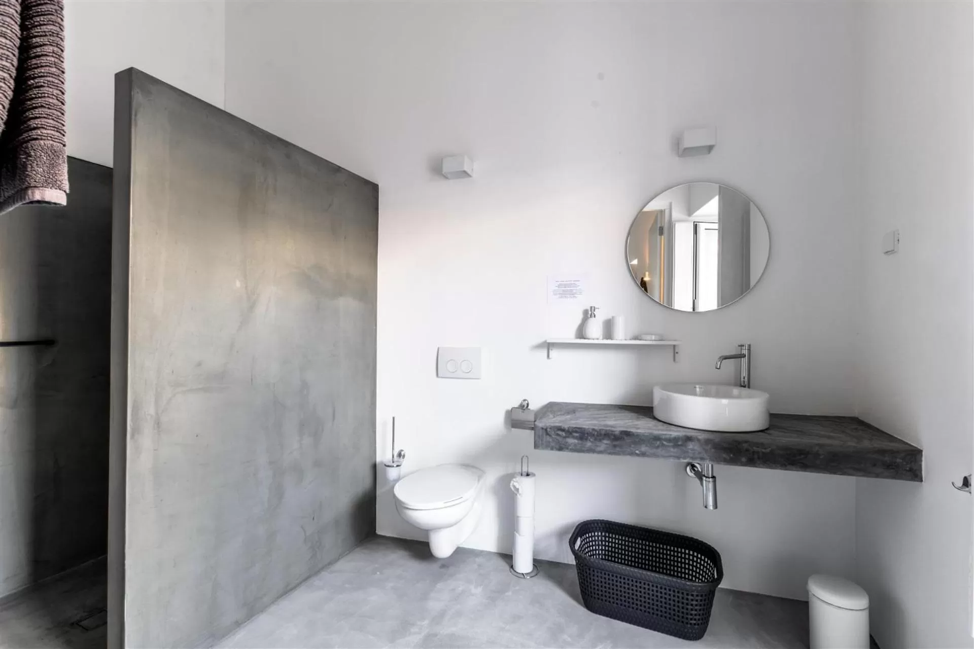 Toilet in Alma da Vida Ferragudo