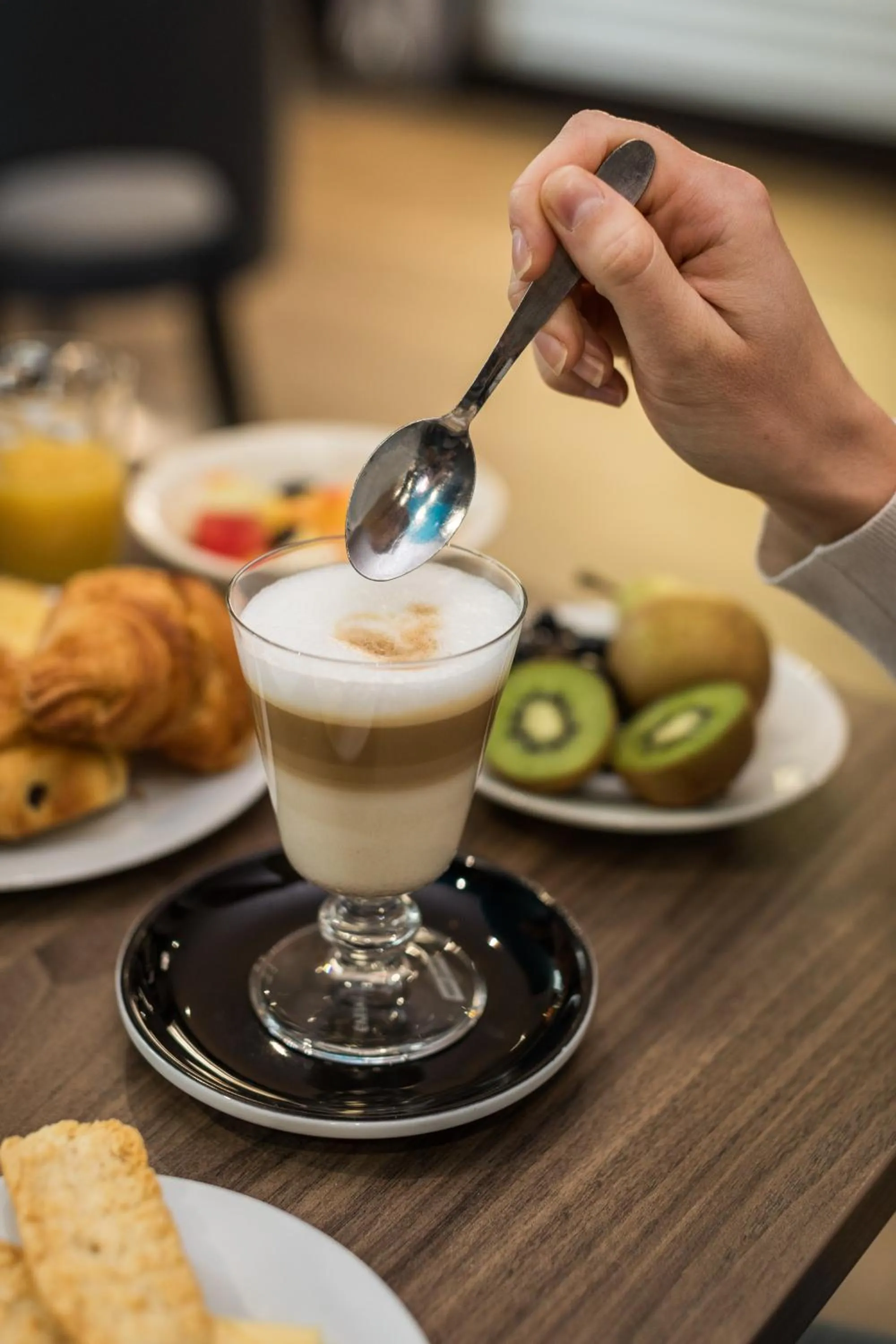 Restaurant/places to eat in Hotel-Restaurant Le Victoria