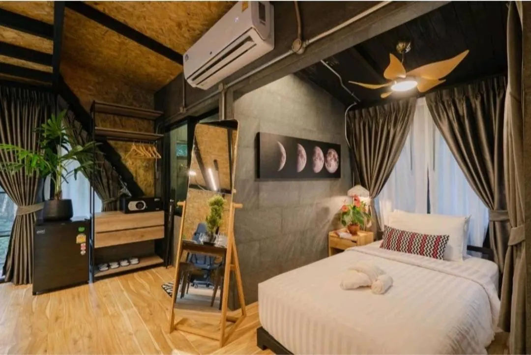 Bed in Grandfather Khaolak Resort