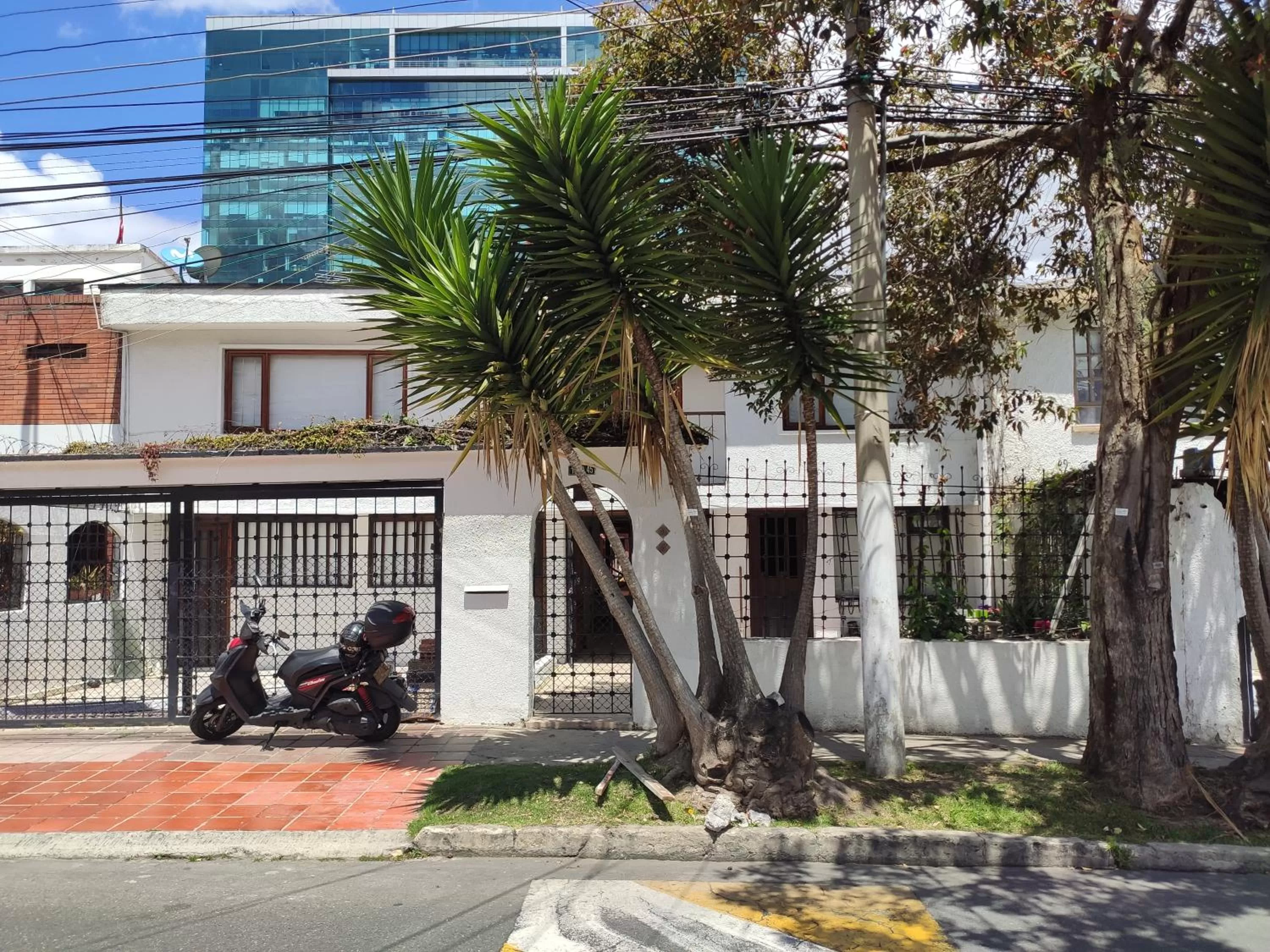 acogedor Hostal usaquen la parada del tren