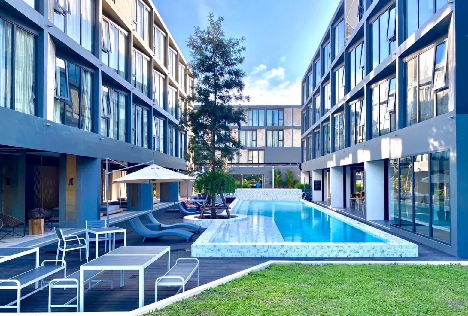 Property building in Canalis Suvarnabhumi Airport Hotel