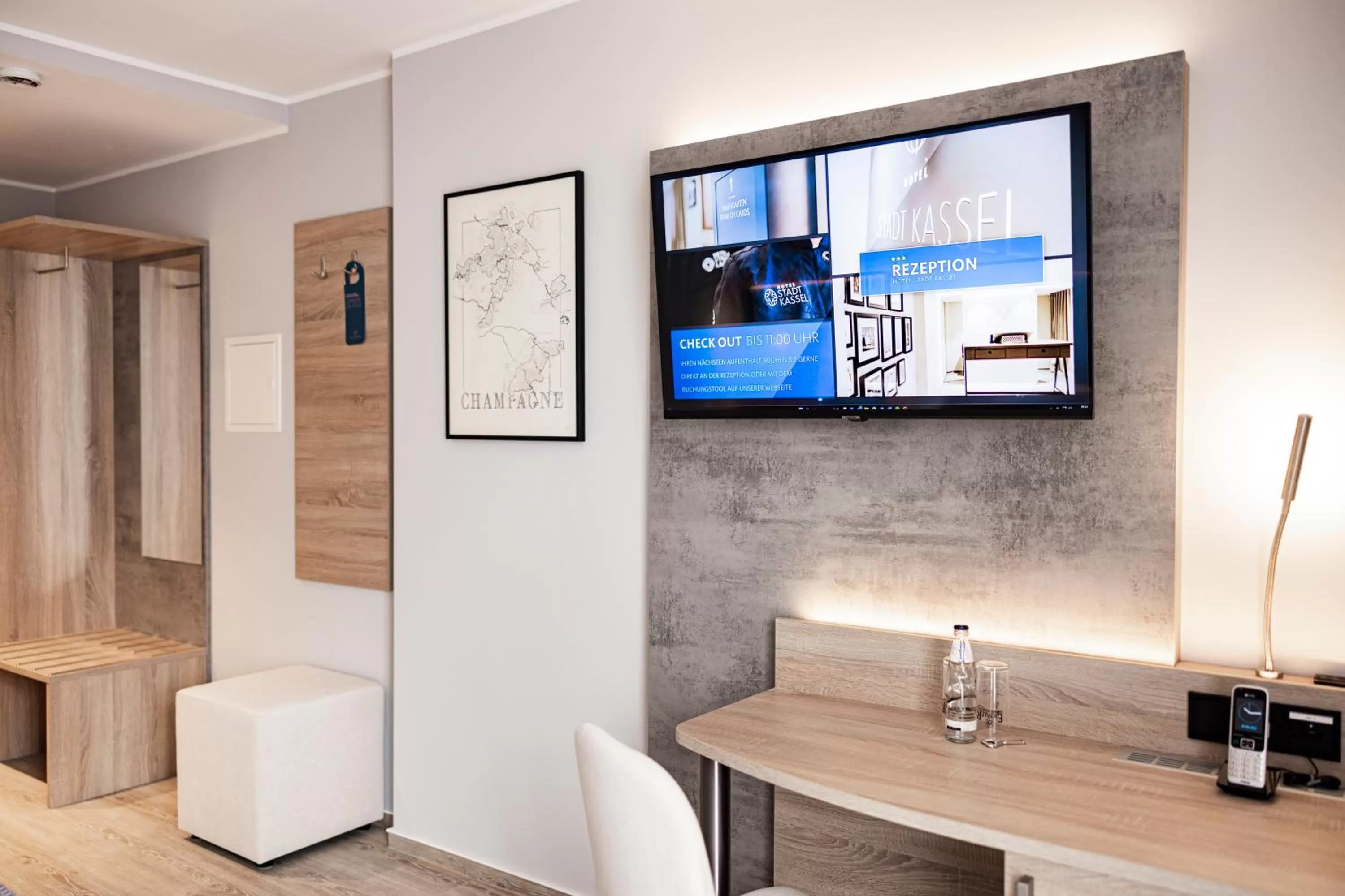 TV and multimedia in Hotel Stadt Kassel