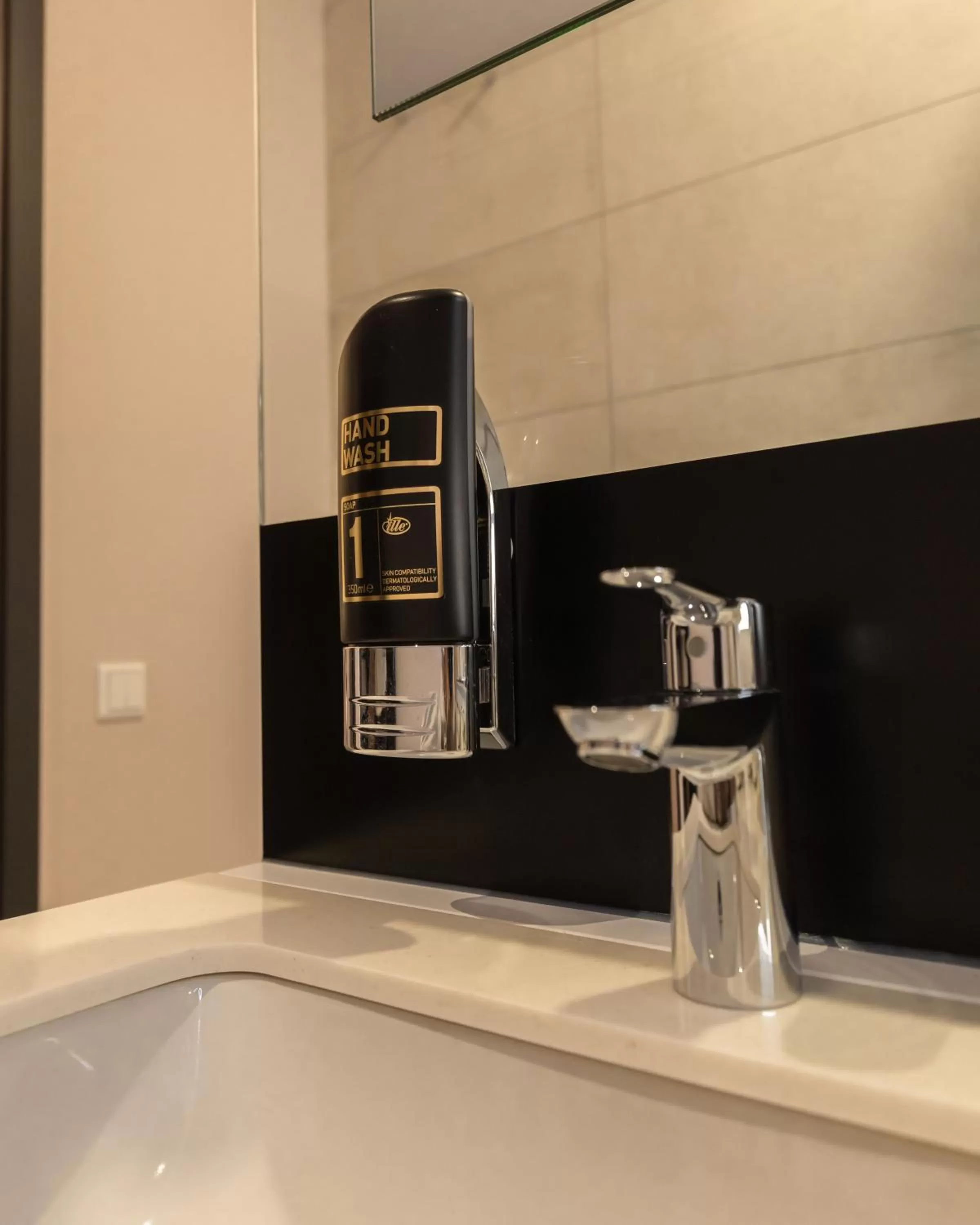 Bathroom in 24Seven Hotel Schwabach