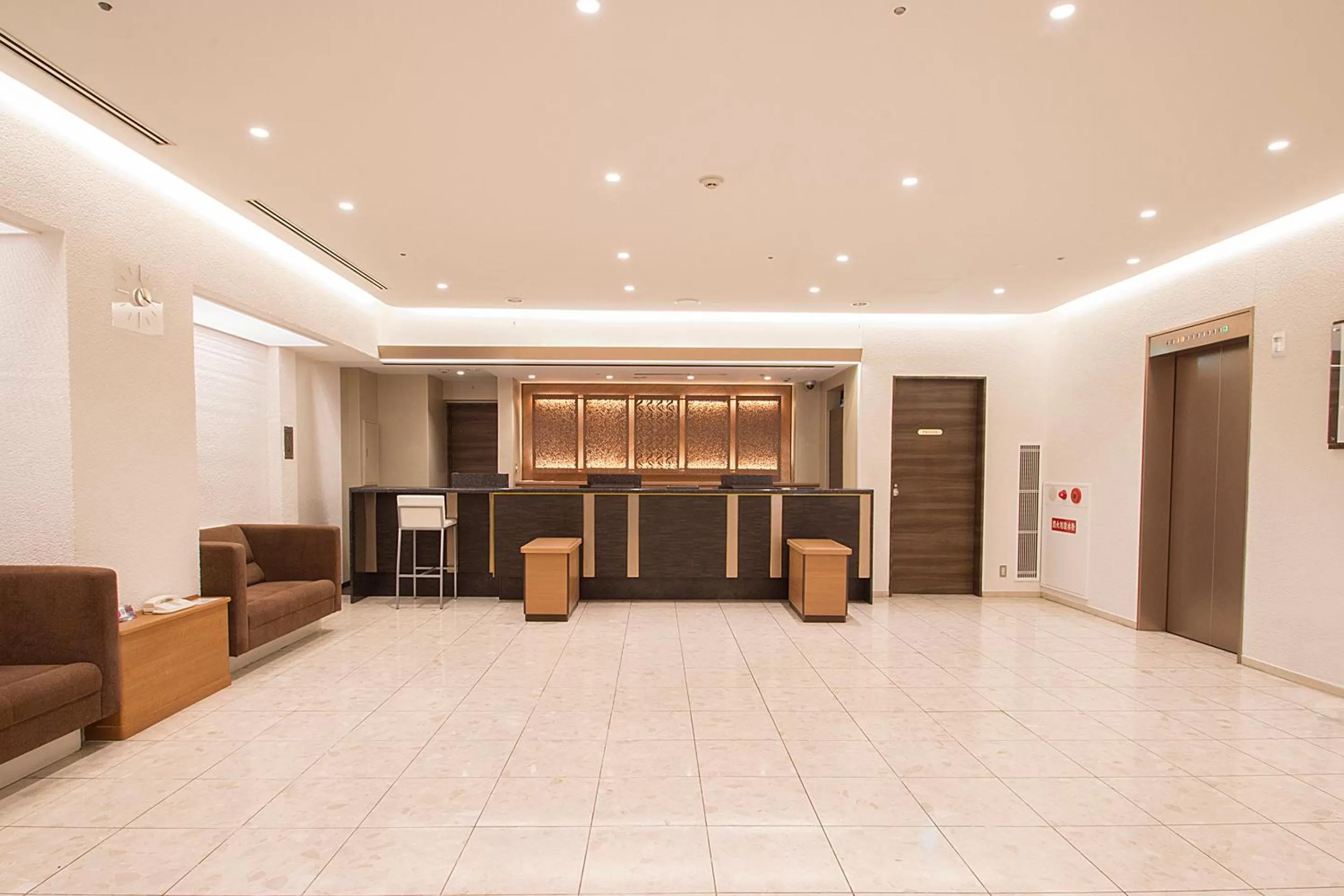 Lobby or reception in Hearton Hotel Shinsaibashi