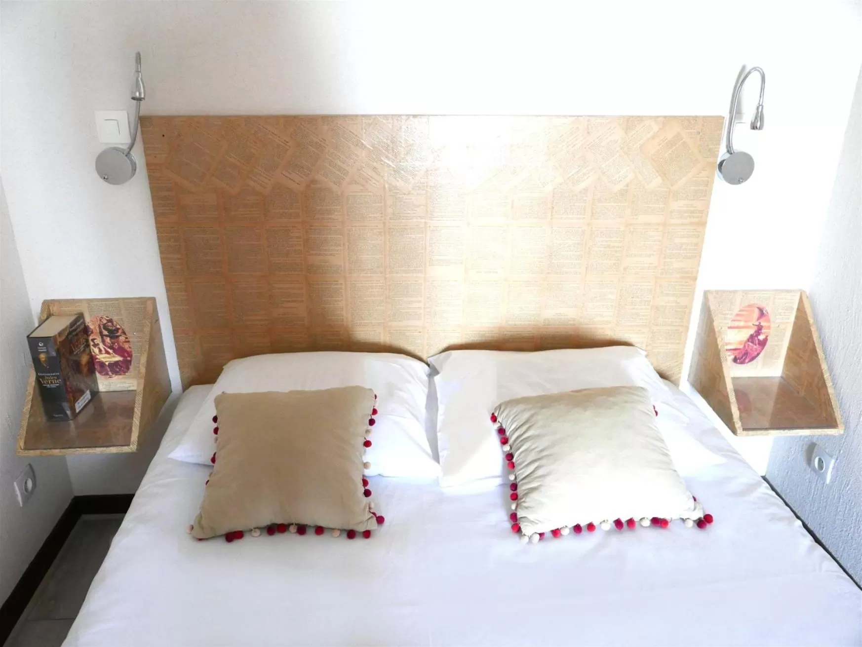 Bed in Hôtel Mille et une Feuilles