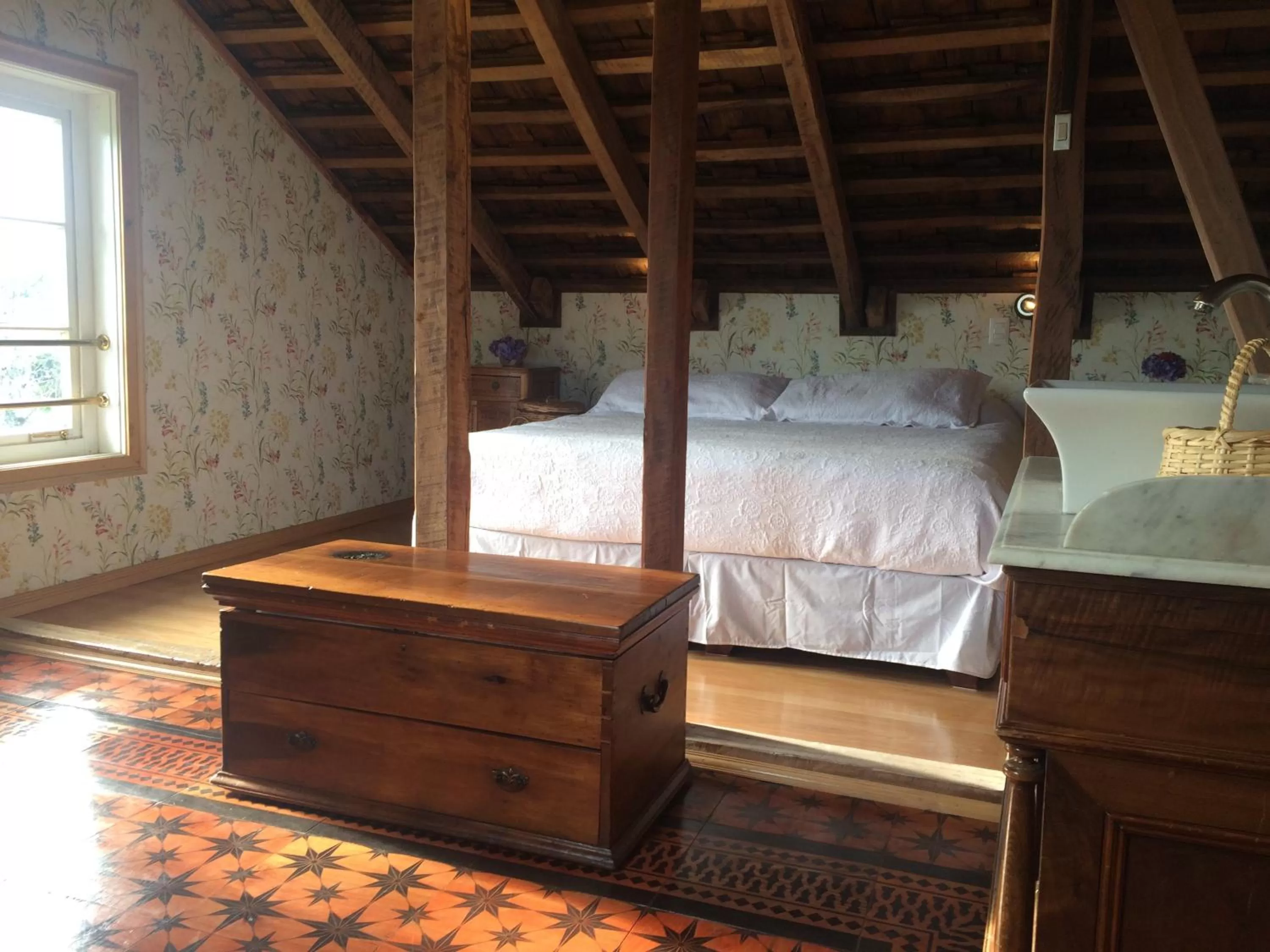 Suite Superior Matrimonial con vistas al humedal in Hotel Boutique Casa Werner